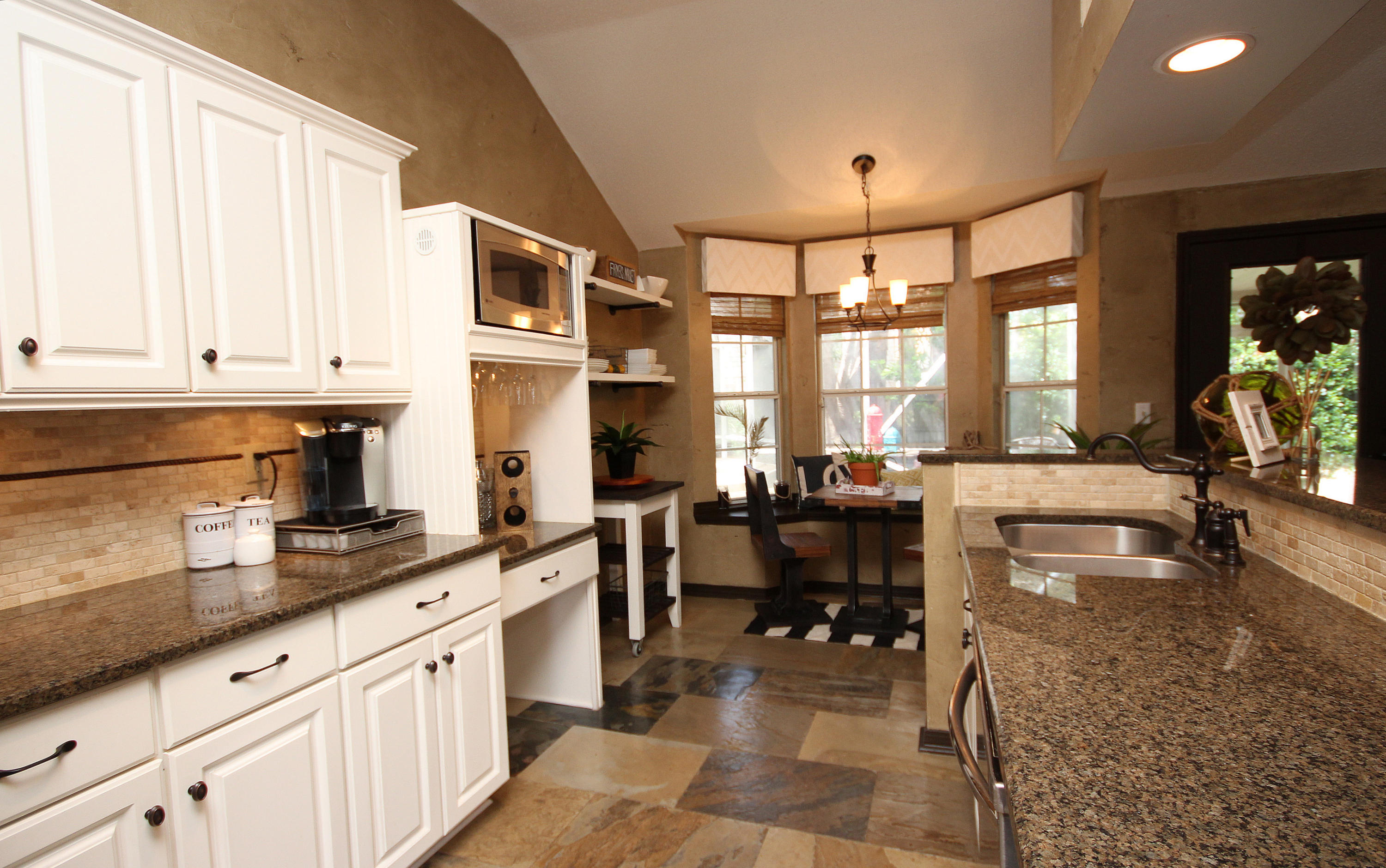 BAY BRIDGE LANDING - Residential