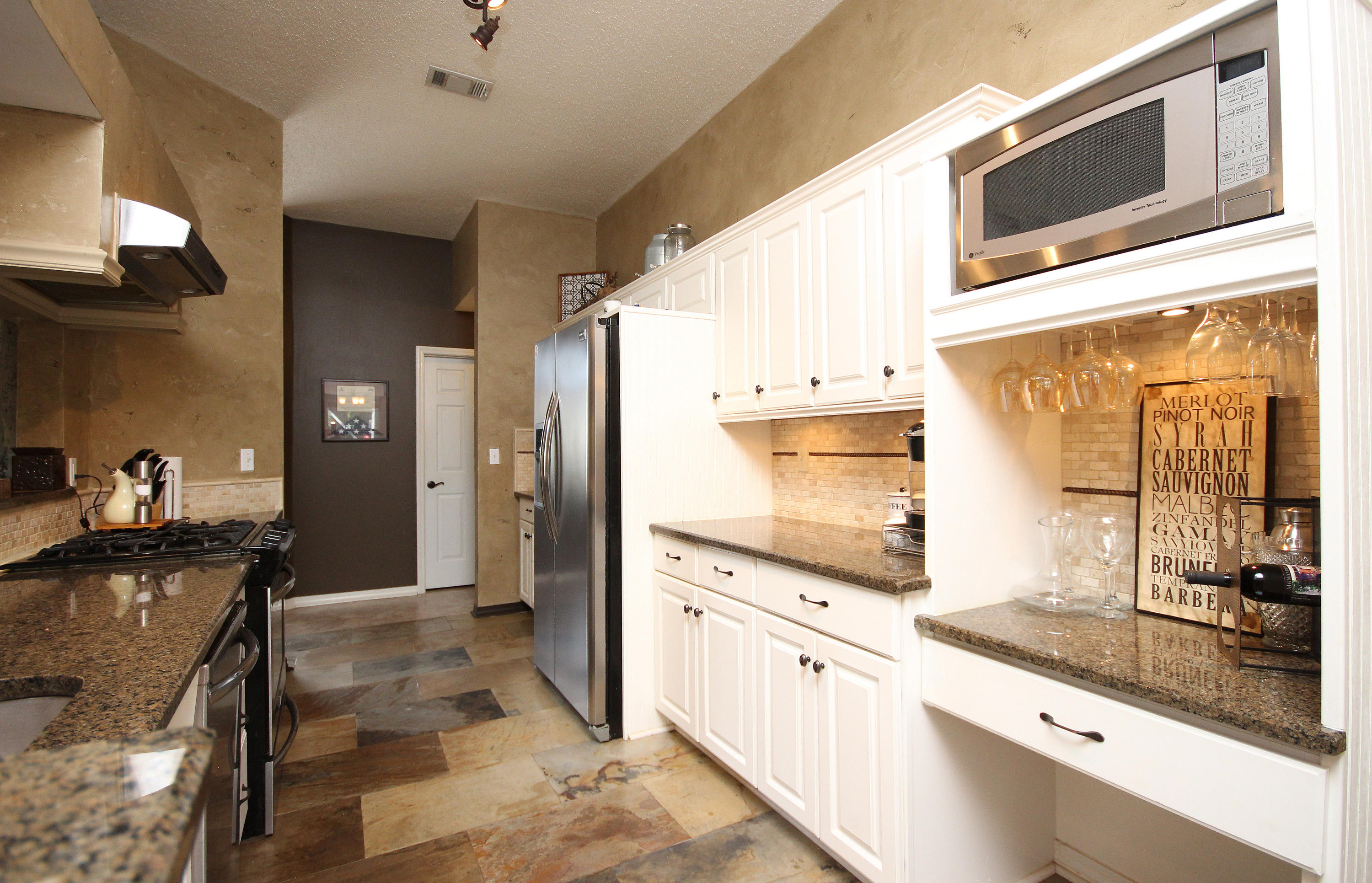 BAY BRIDGE LANDING - Residential