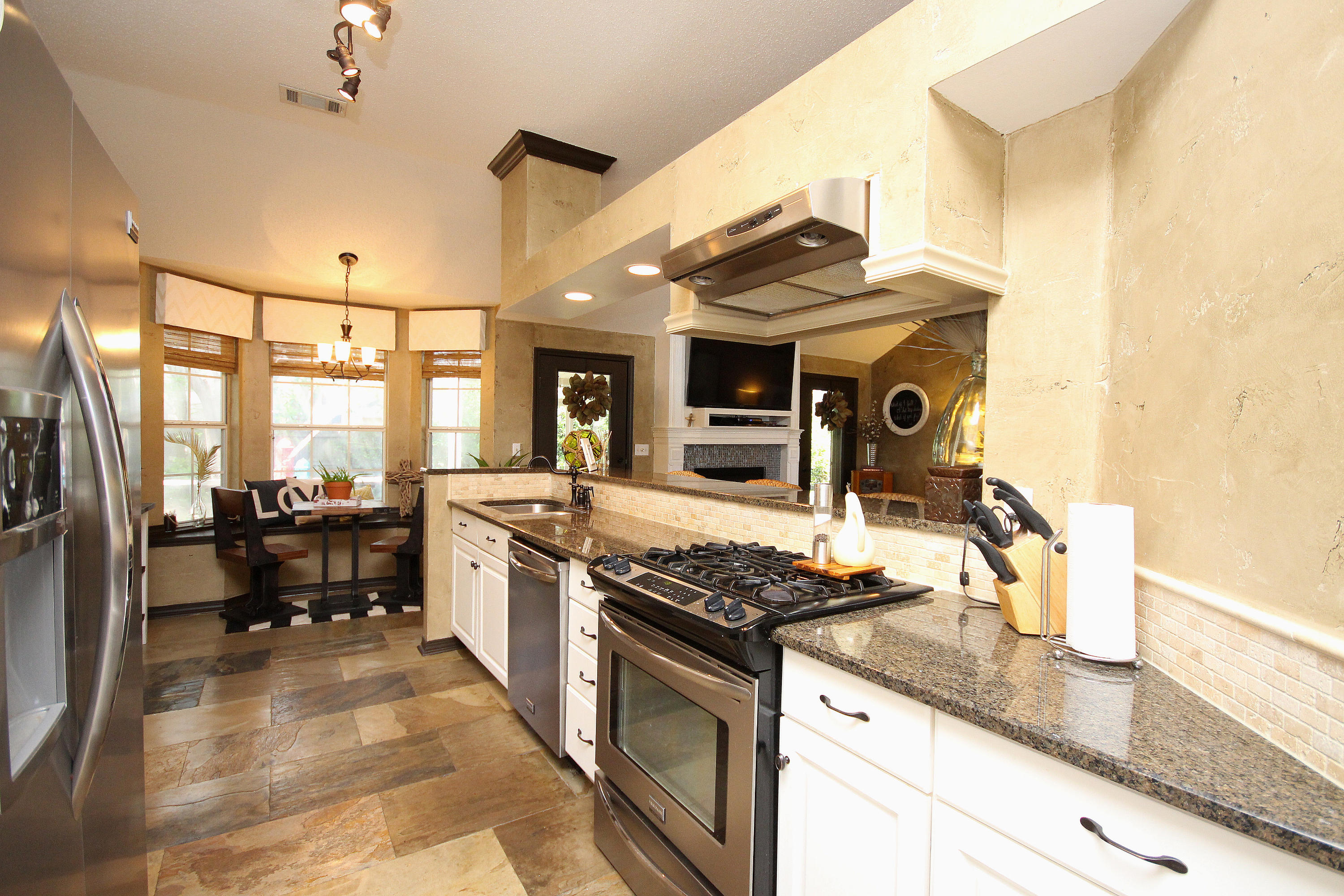 BAY BRIDGE LANDING - Residential