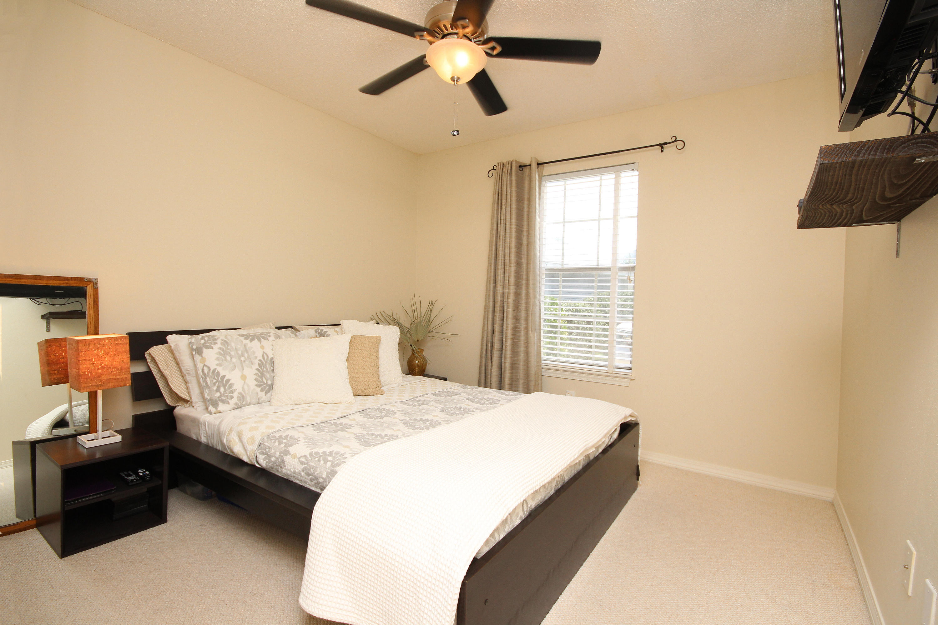 BAY BRIDGE LANDING - Residential