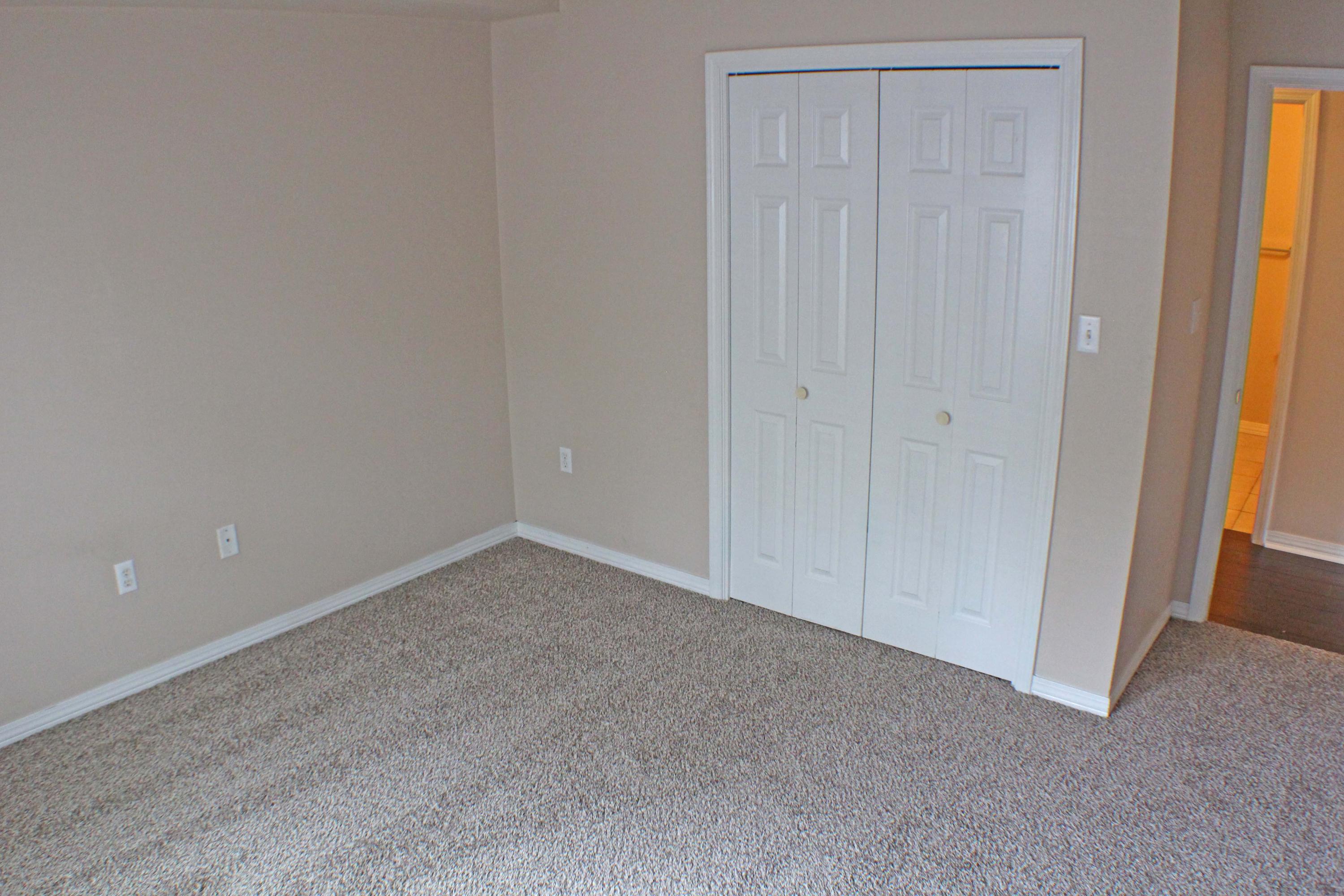 THE OAKS AT NICEVILLE - Residential