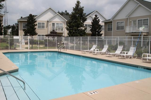 THE OAKS AT NICEVILLE - Residential