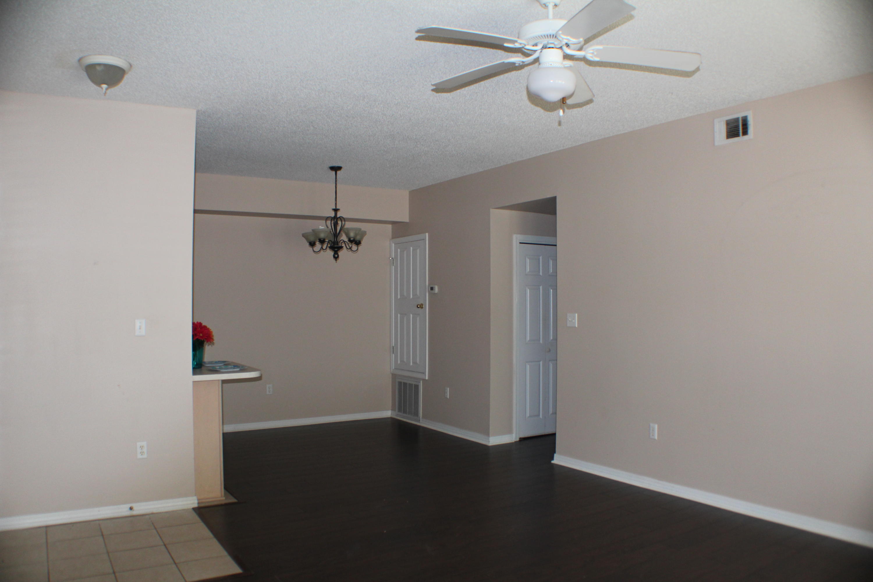 THE OAKS AT NICEVILLE - Residential