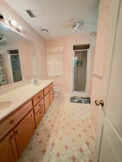 CHANNING WOODS ESTATES - Residential
