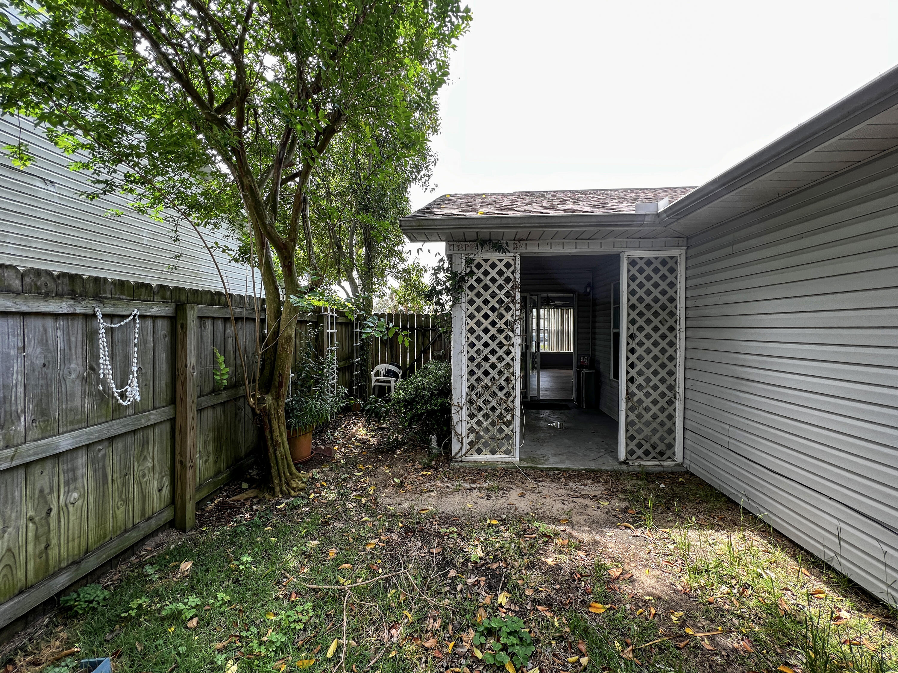 COVENTRY CORNERS - Residential