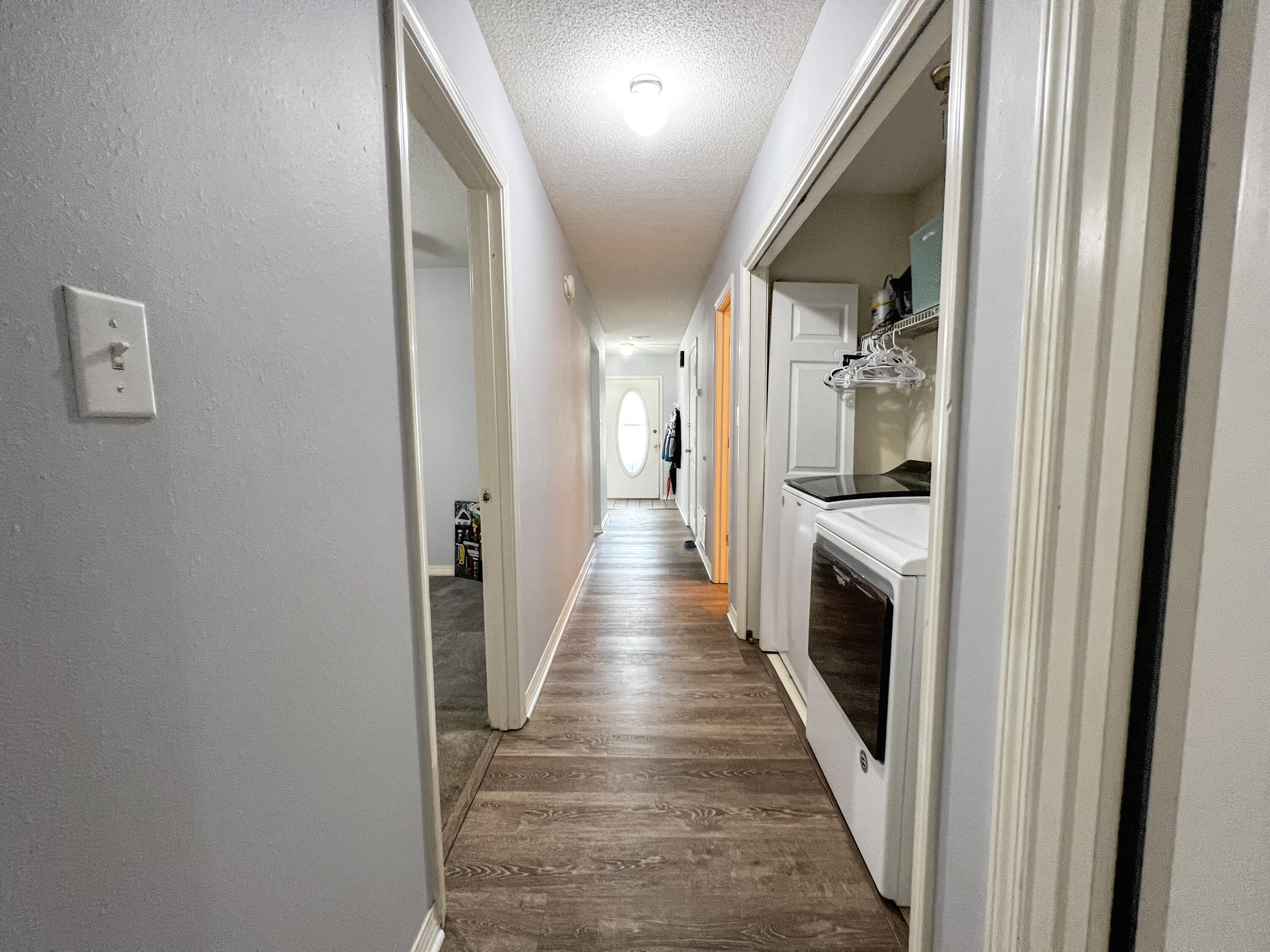 COVENTRY CORNERS - Residential