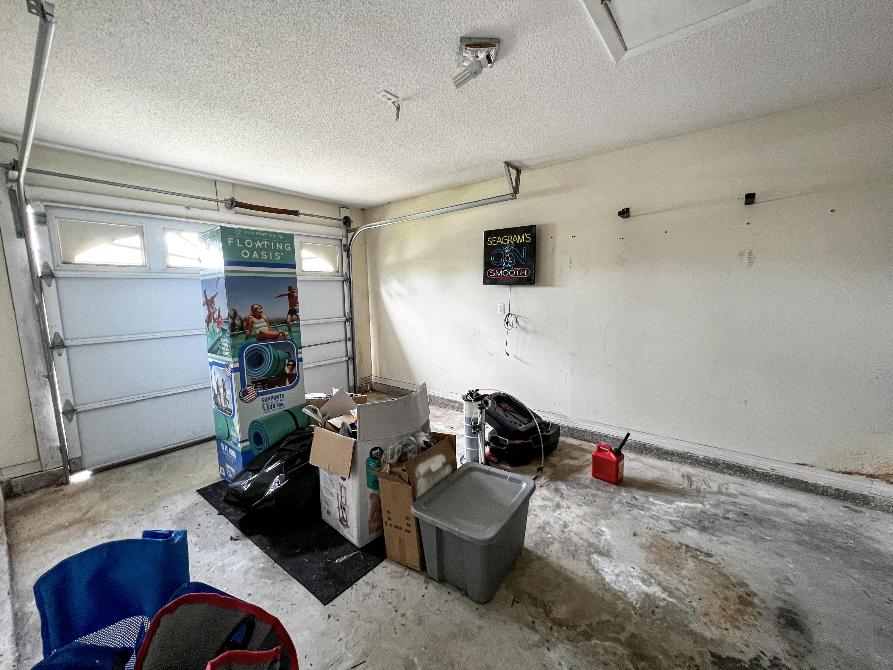 COVENTRY CORNERS - Residential