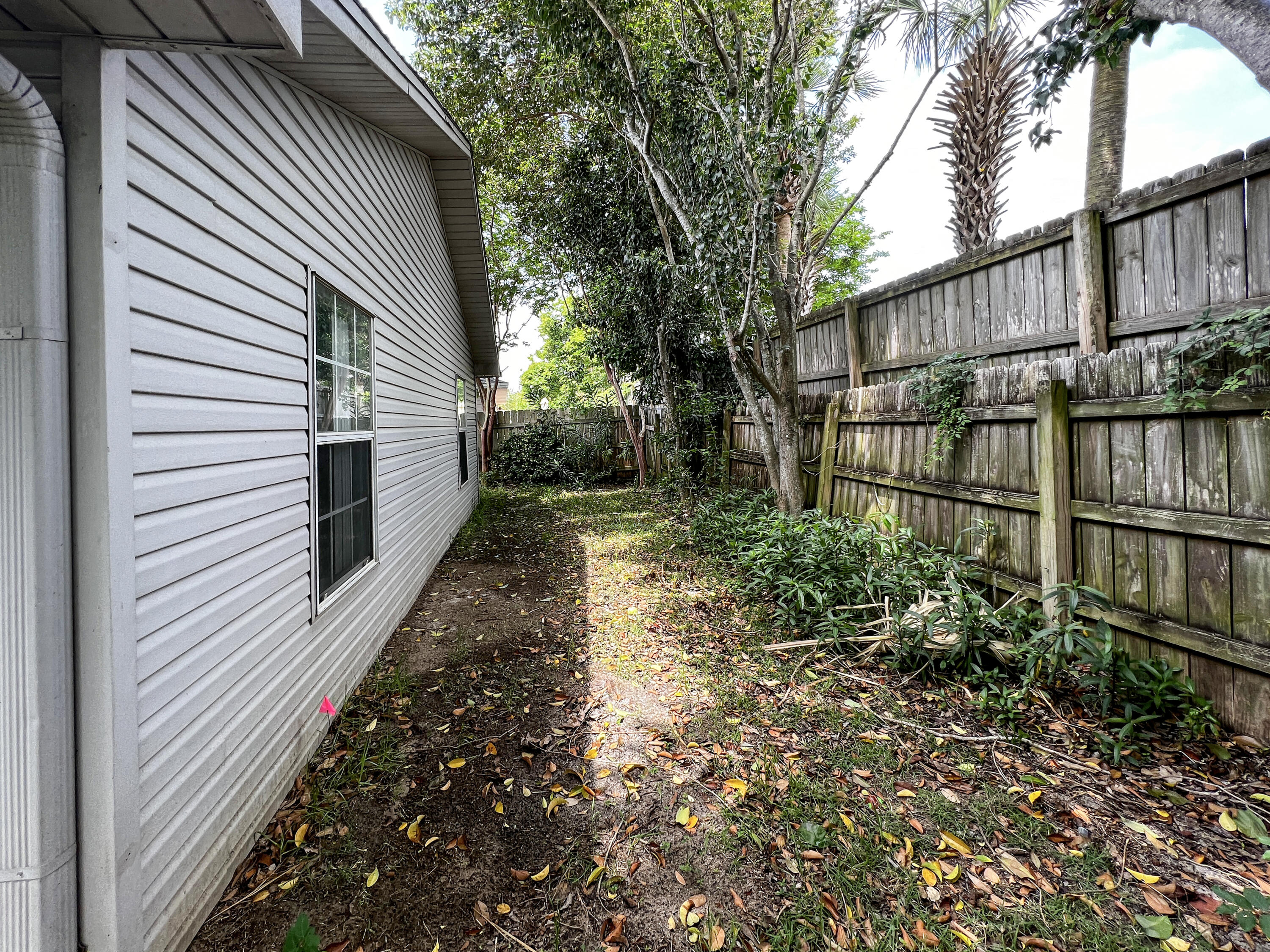 COVENTRY CORNERS - Residential