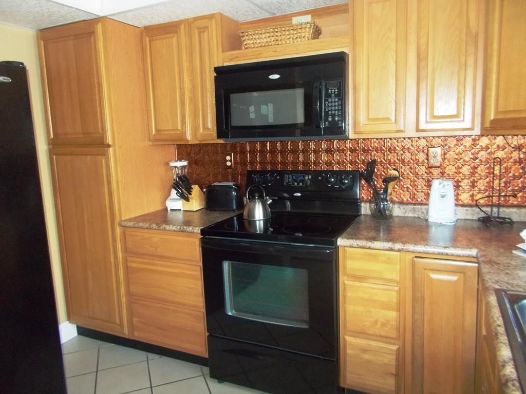 SEASPRAY CONDO - Residential