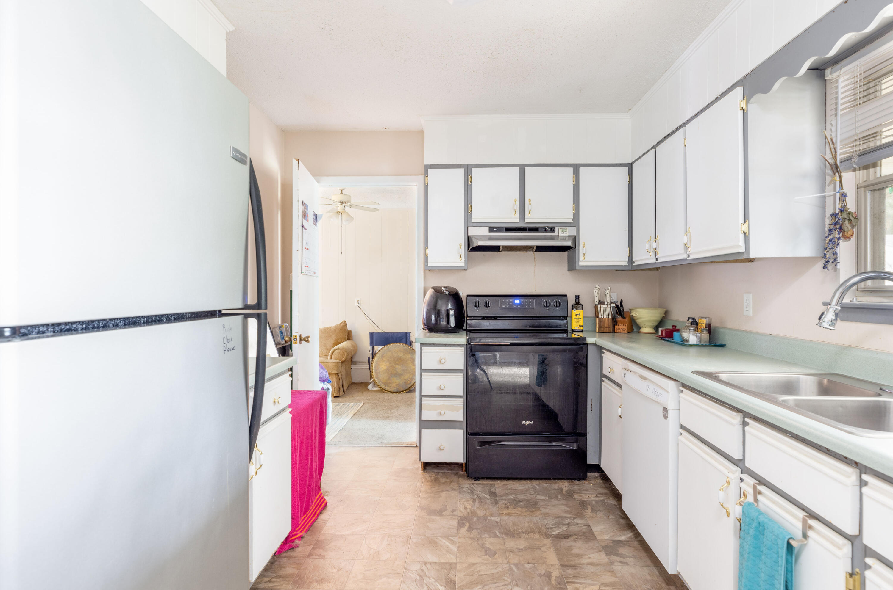 OAKLAND HEIGHTS - Residential