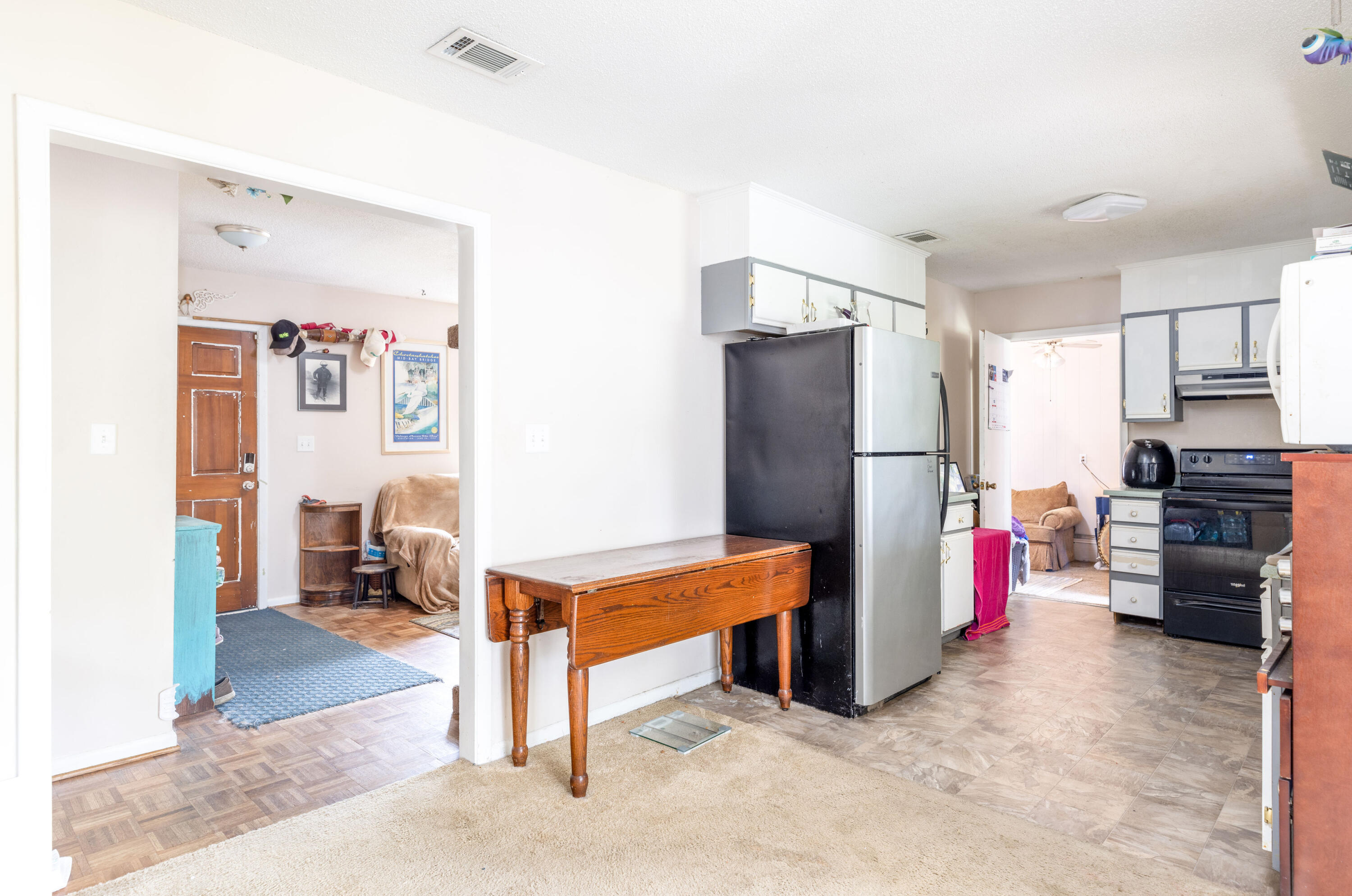 OAKLAND HEIGHTS - Residential