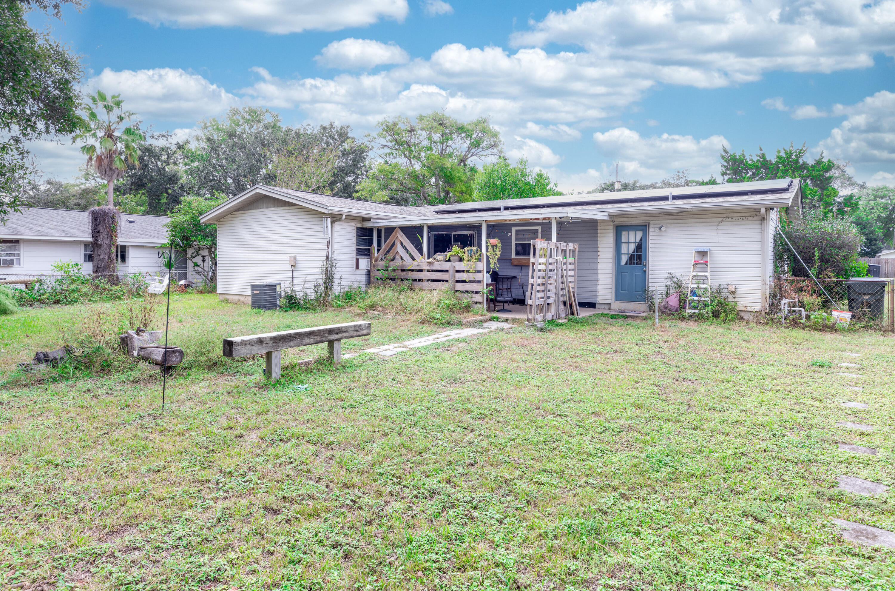 OAKLAND HEIGHTS - Residential