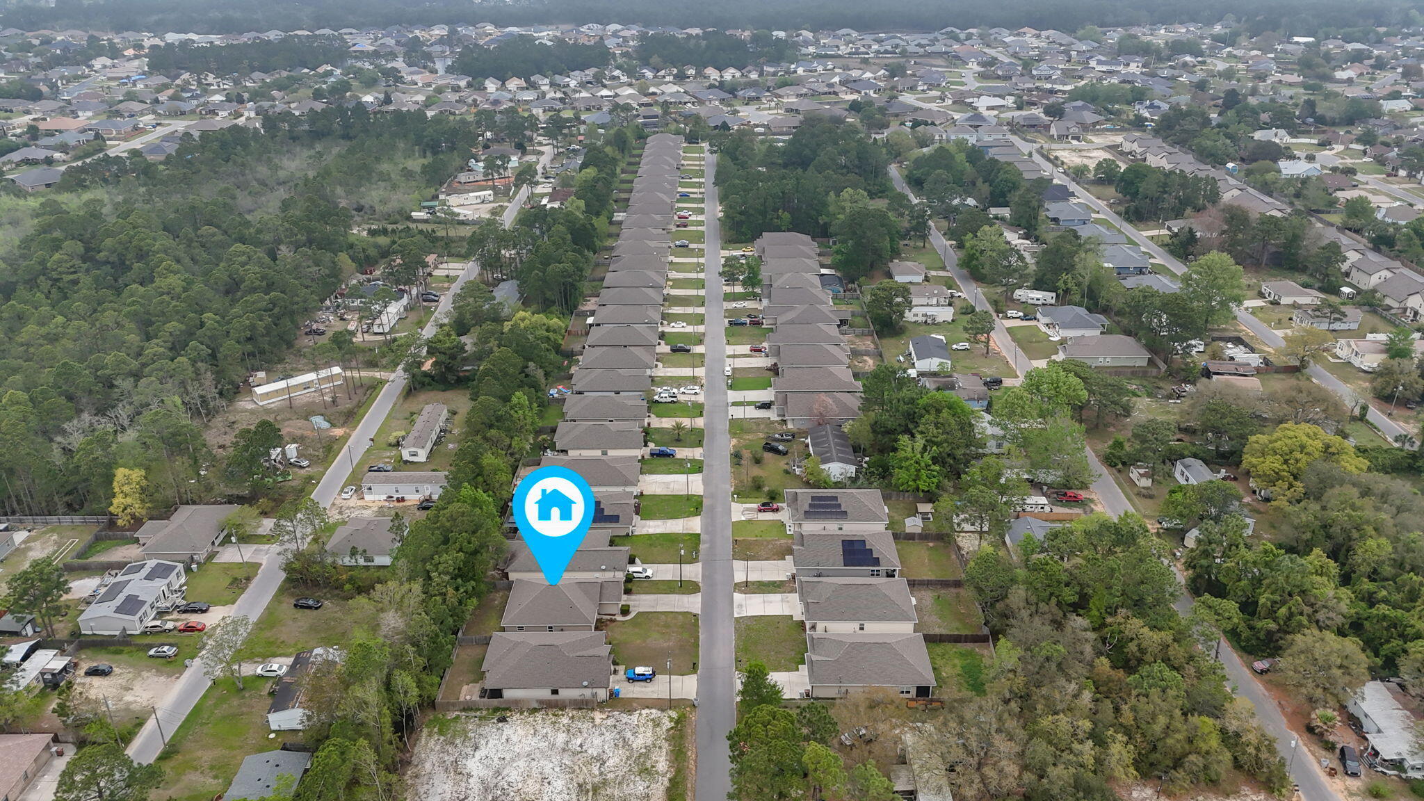 CRESCENT SHORES - Residential