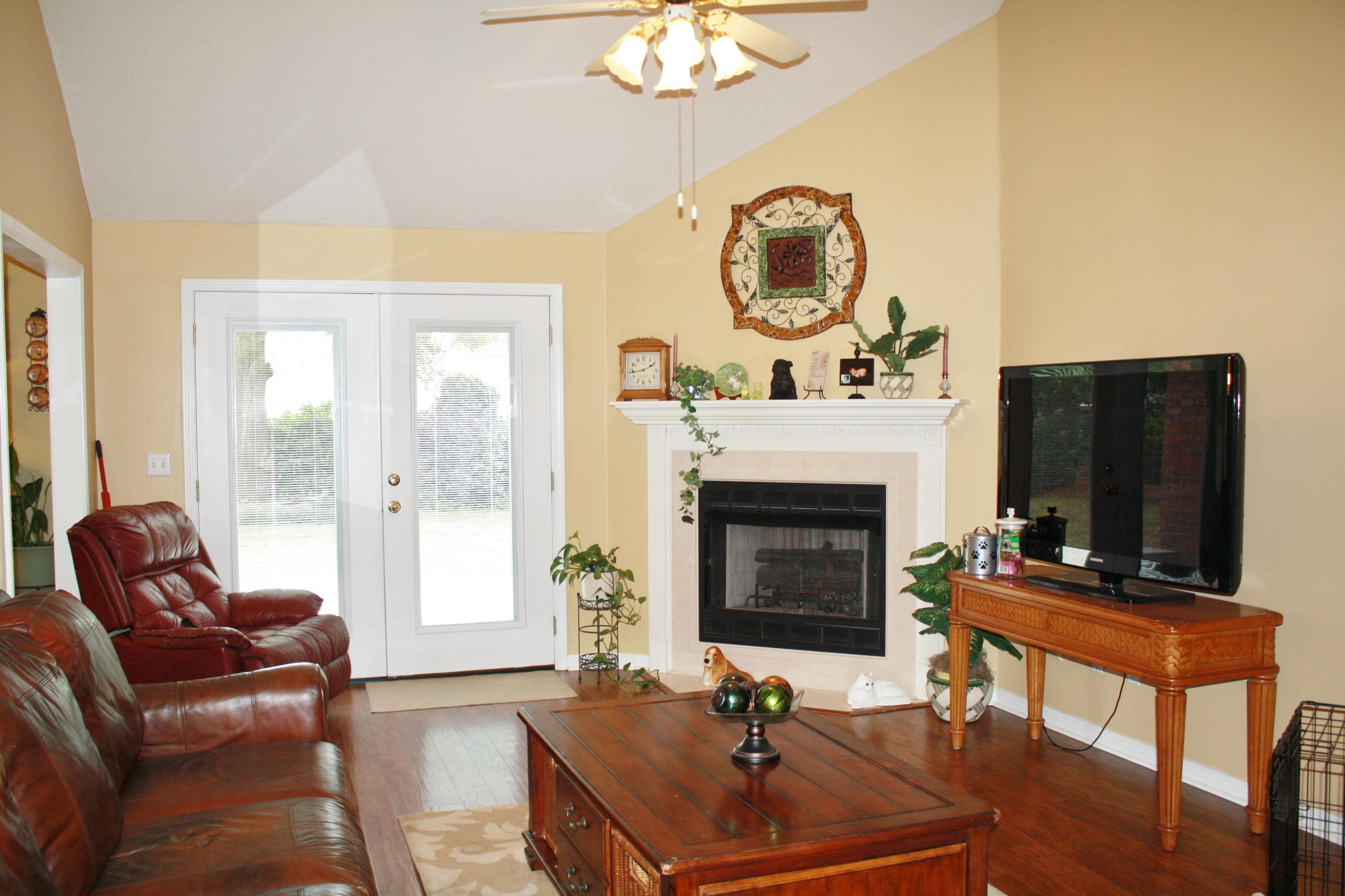 COUNTRYVIEW ESTATES - Residential