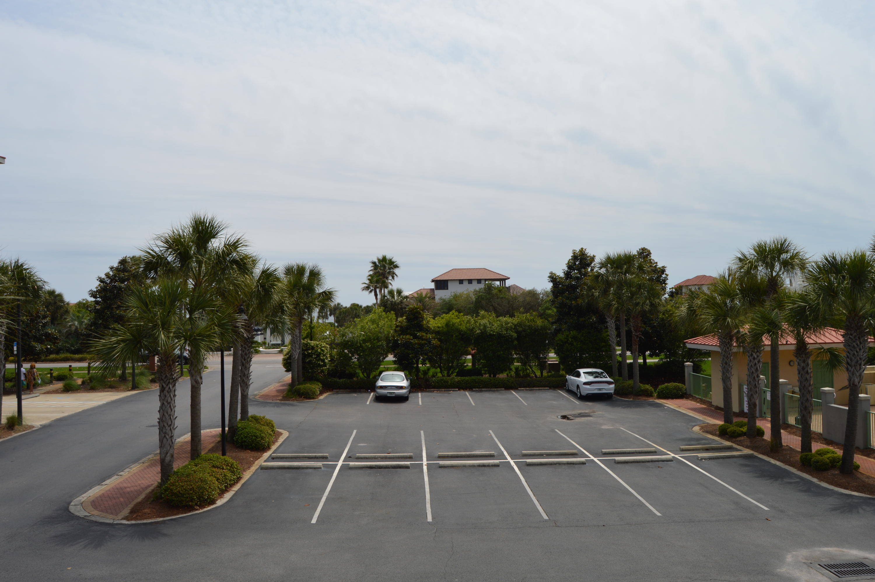 INN AT SEACREST BEACH (THE) - Residential