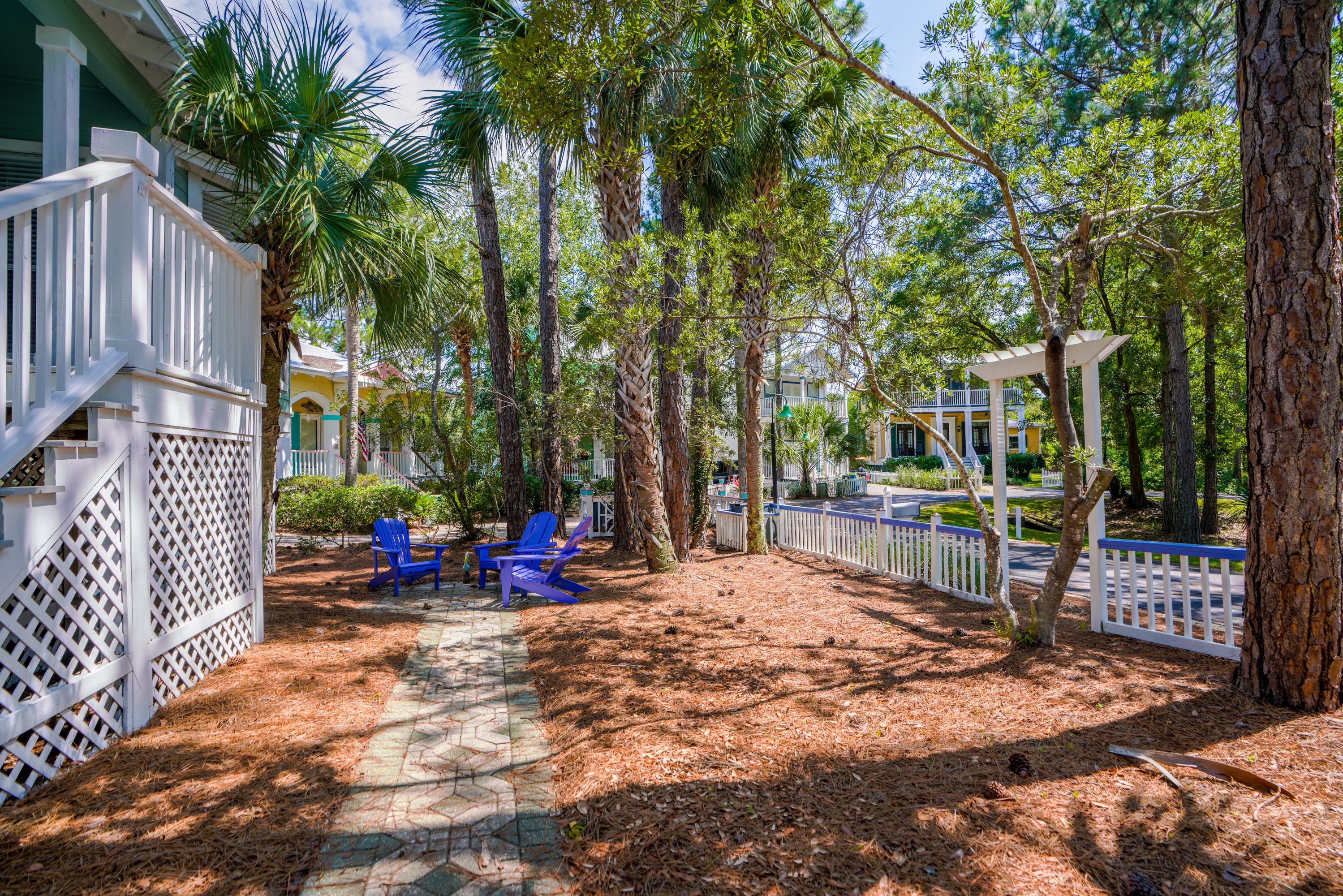 CALYPSO POINTE - Residential