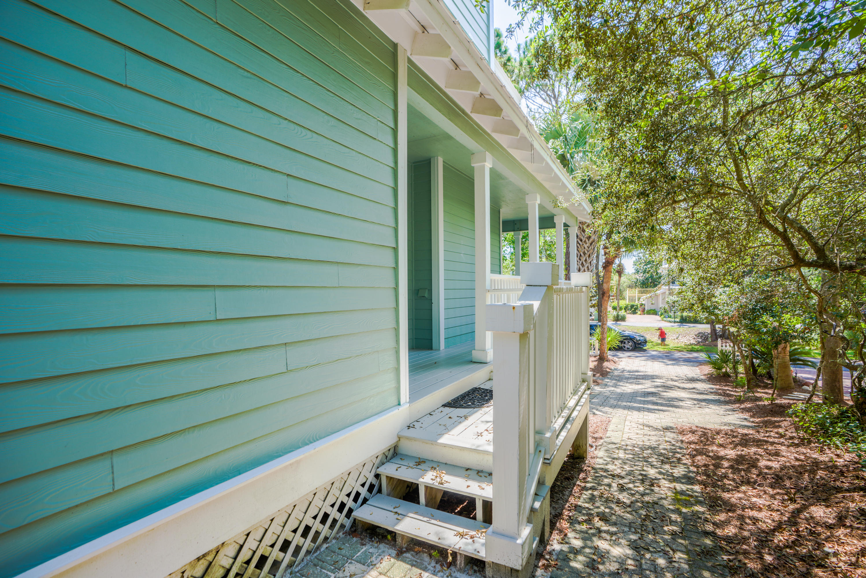 CALYPSO POINTE - Residential