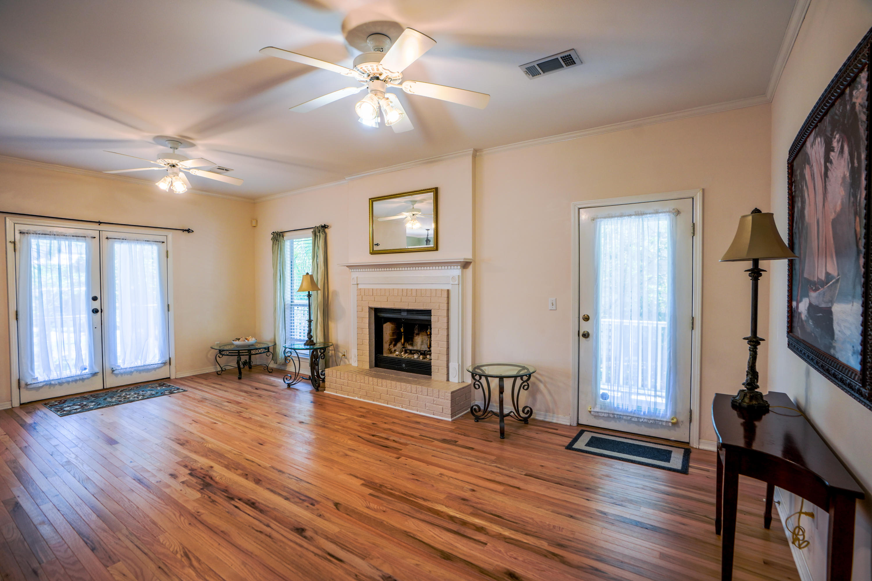 CALYPSO POINTE - Residential