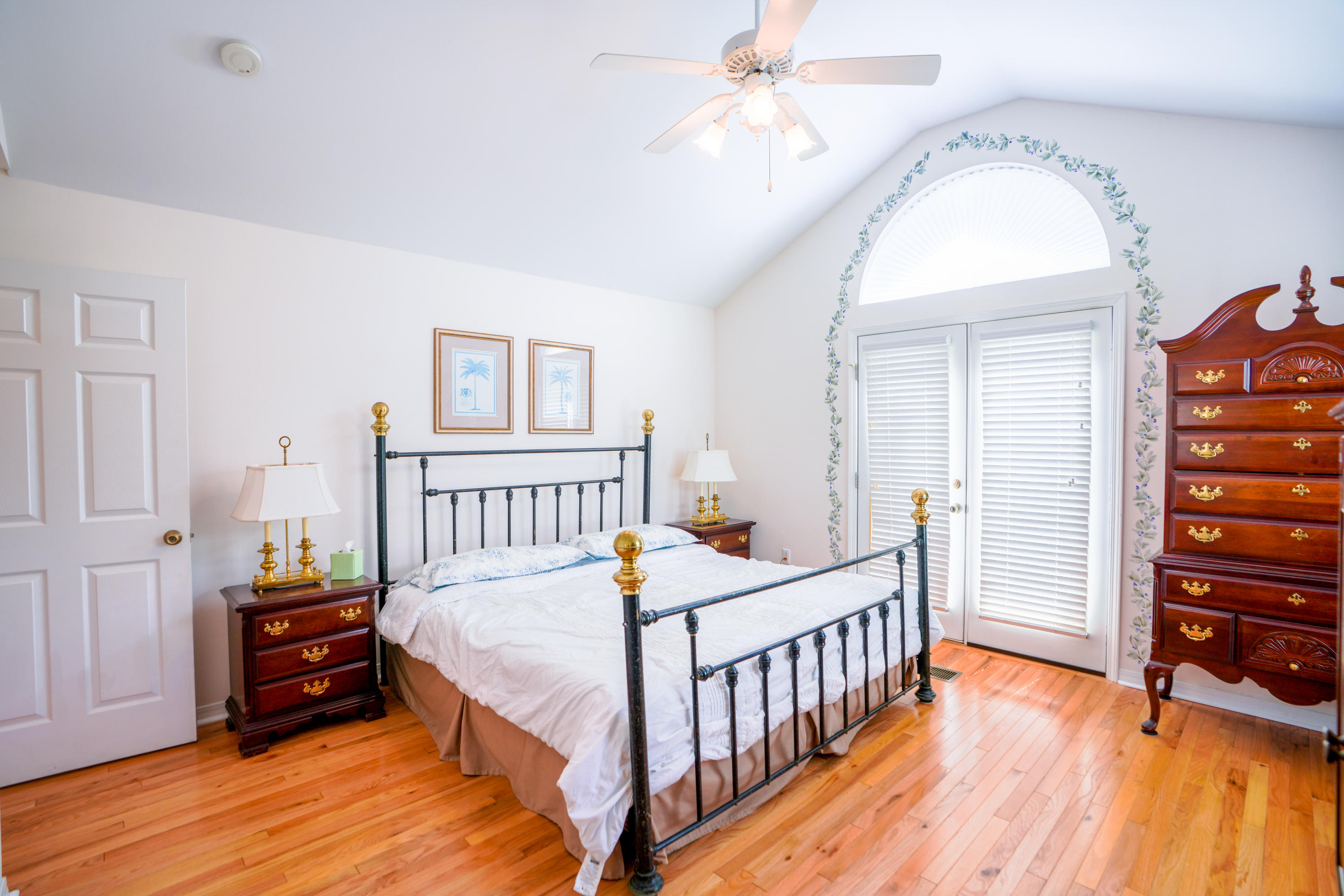 CALYPSO POINTE - Residential