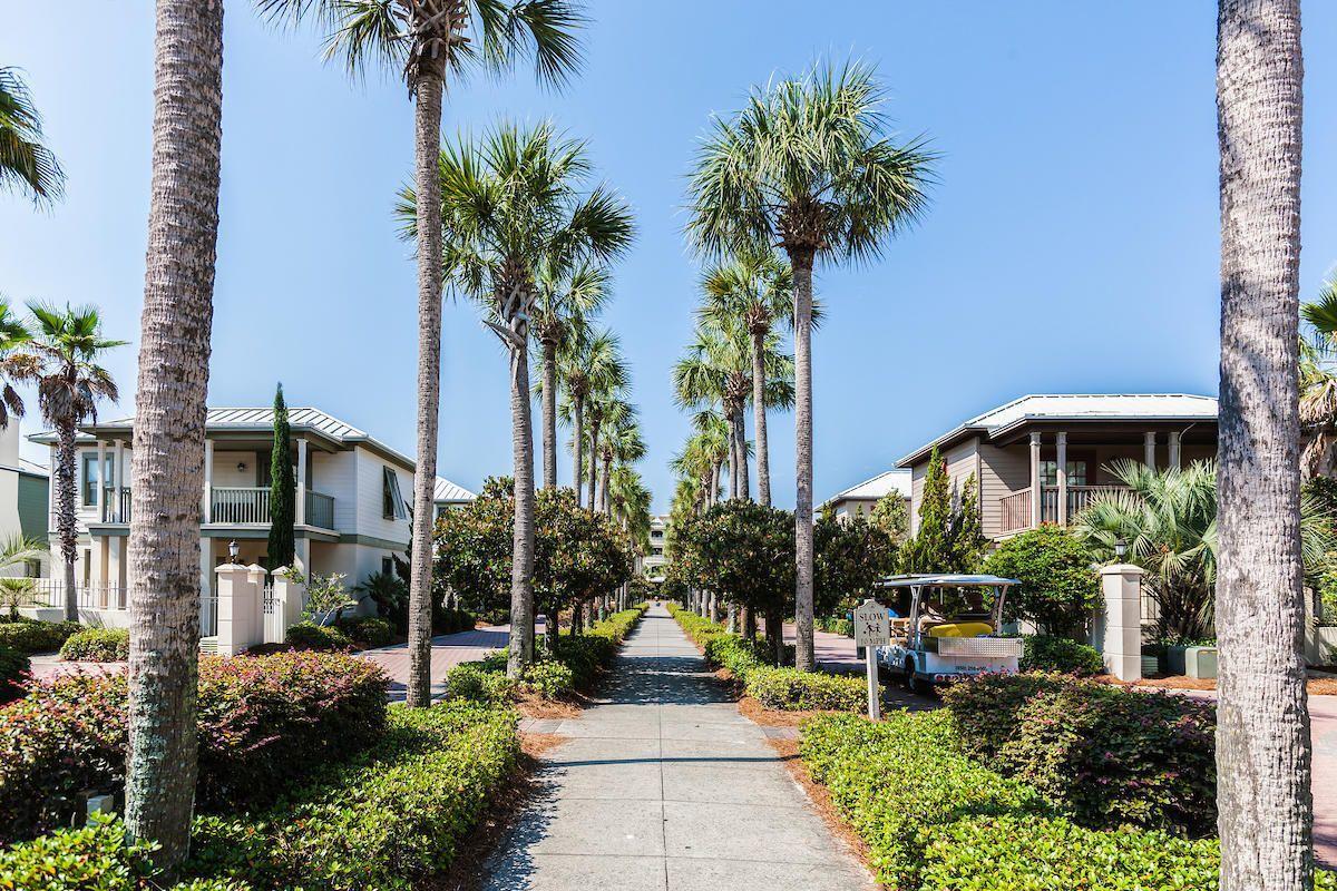 VILLAS AT SEACREST BEACH - Residential