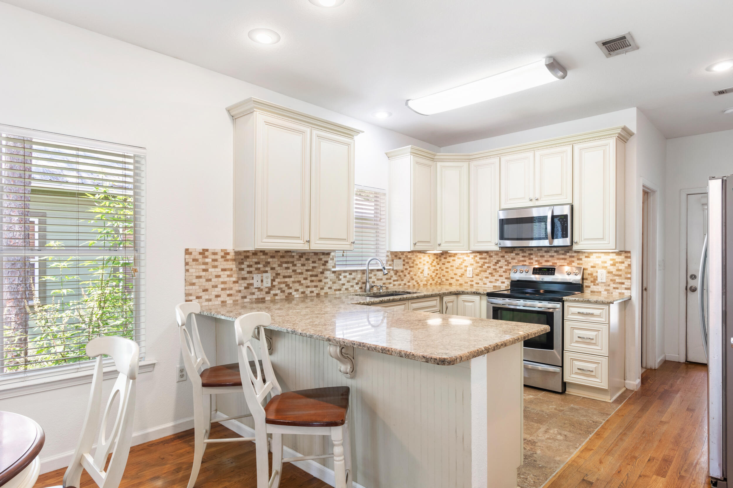 Magnolia Beach - Residential