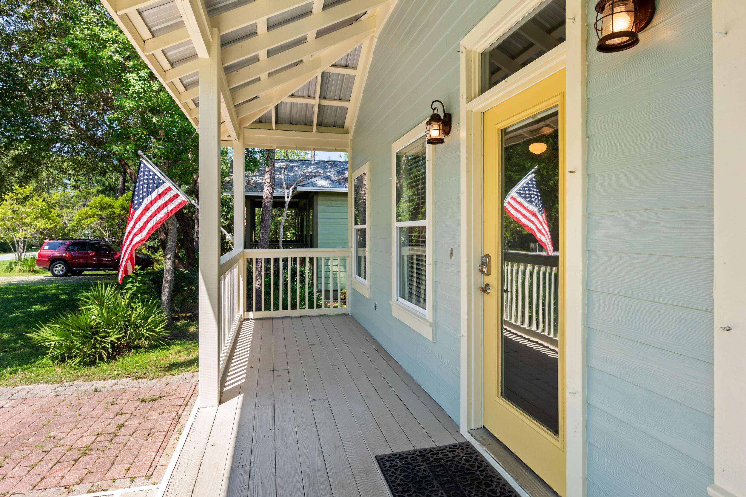 Magnolia Beach - Residential