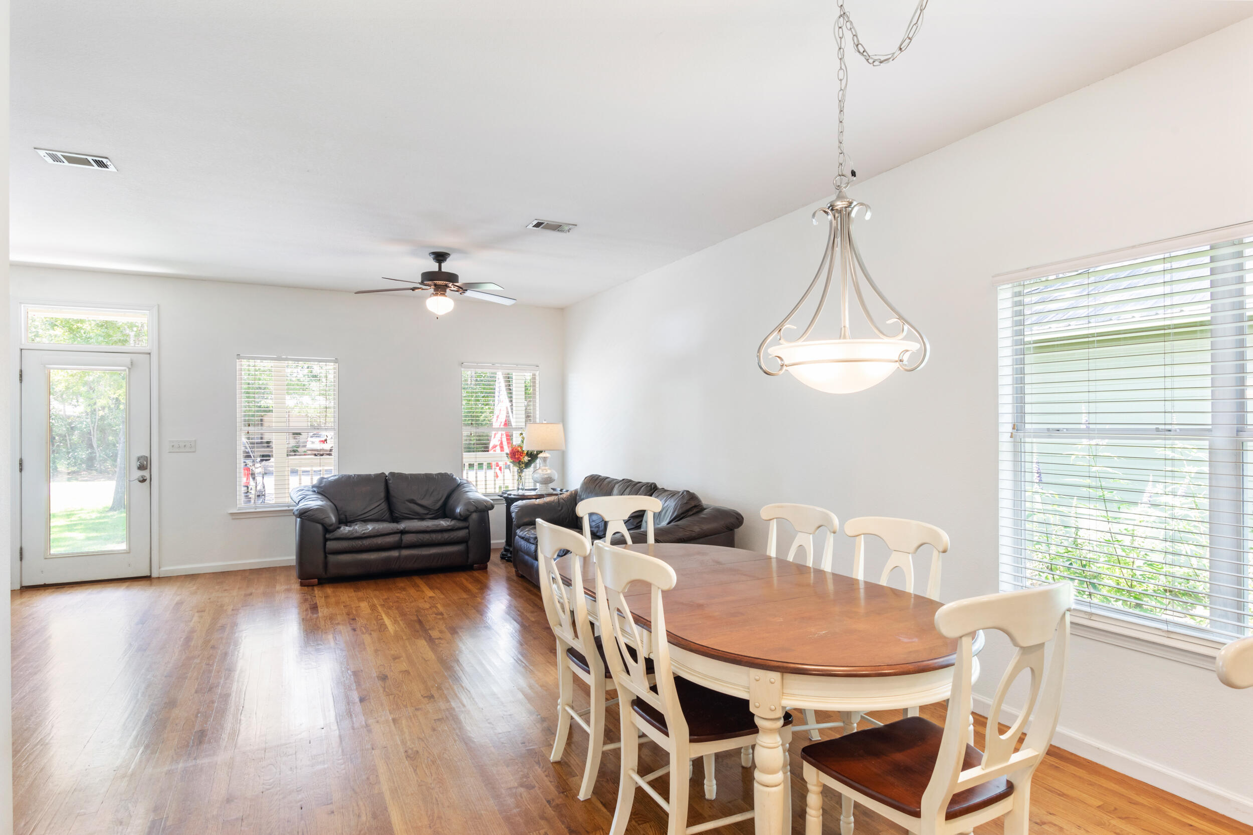 Magnolia Beach - Residential