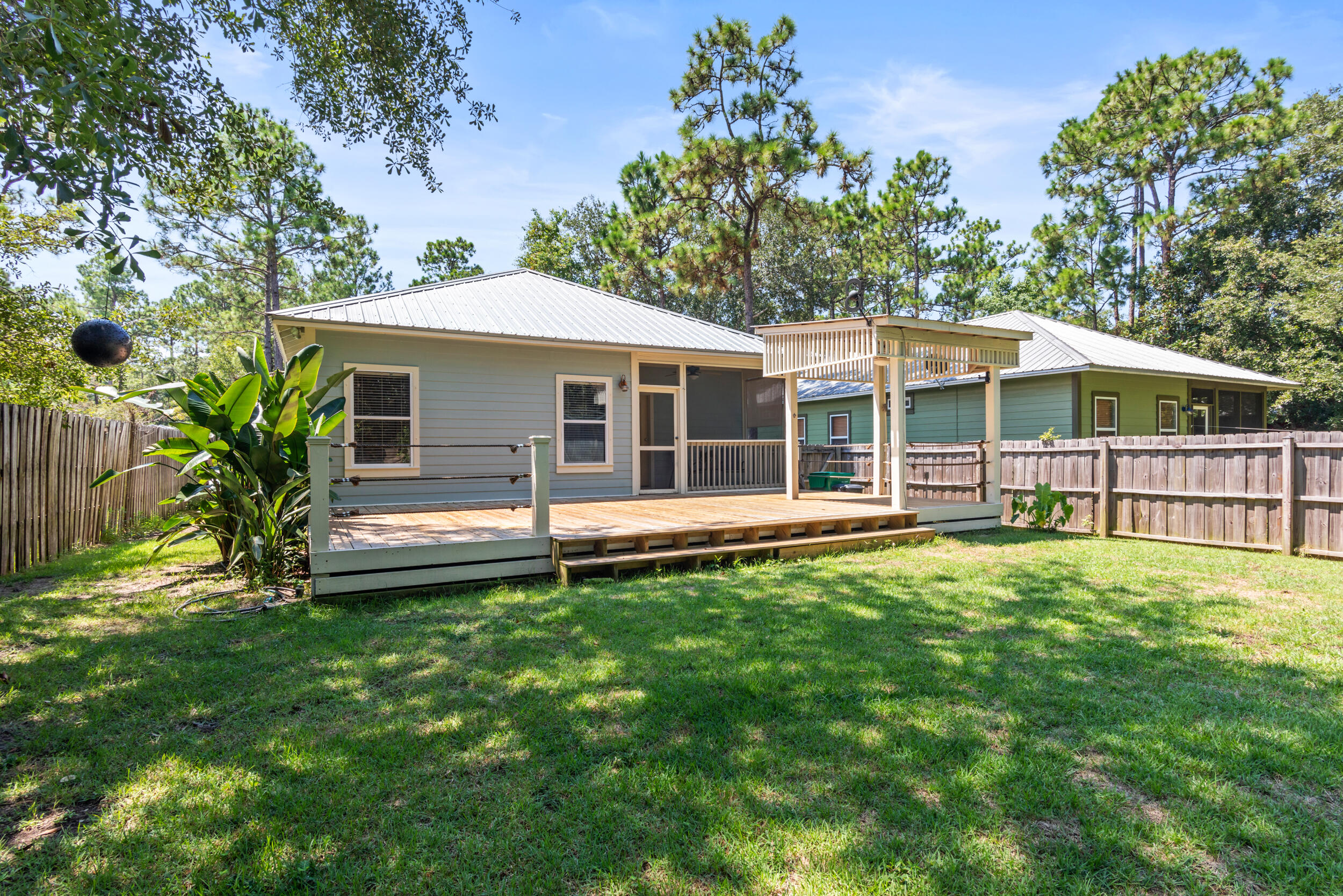 Magnolia Beach - Residential