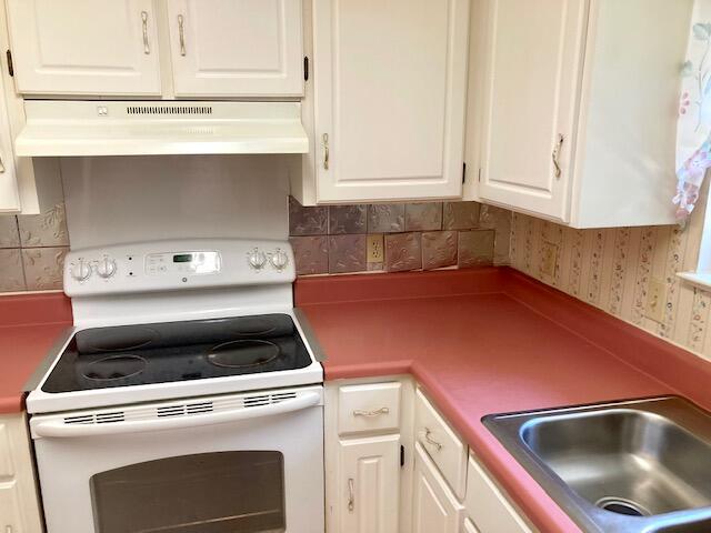 DEFUNIAK SPRINGS TOWN OF - Residential