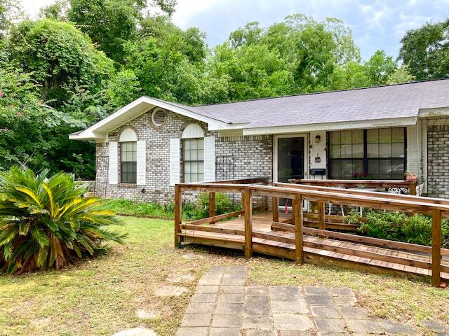DEFUNIAK SPRINGS TOWN OF - Residential