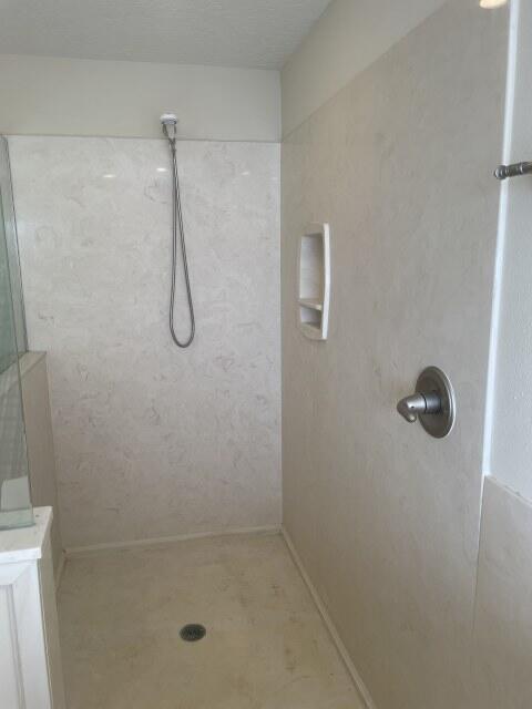 TRAILWOOD ESTATES - Residential