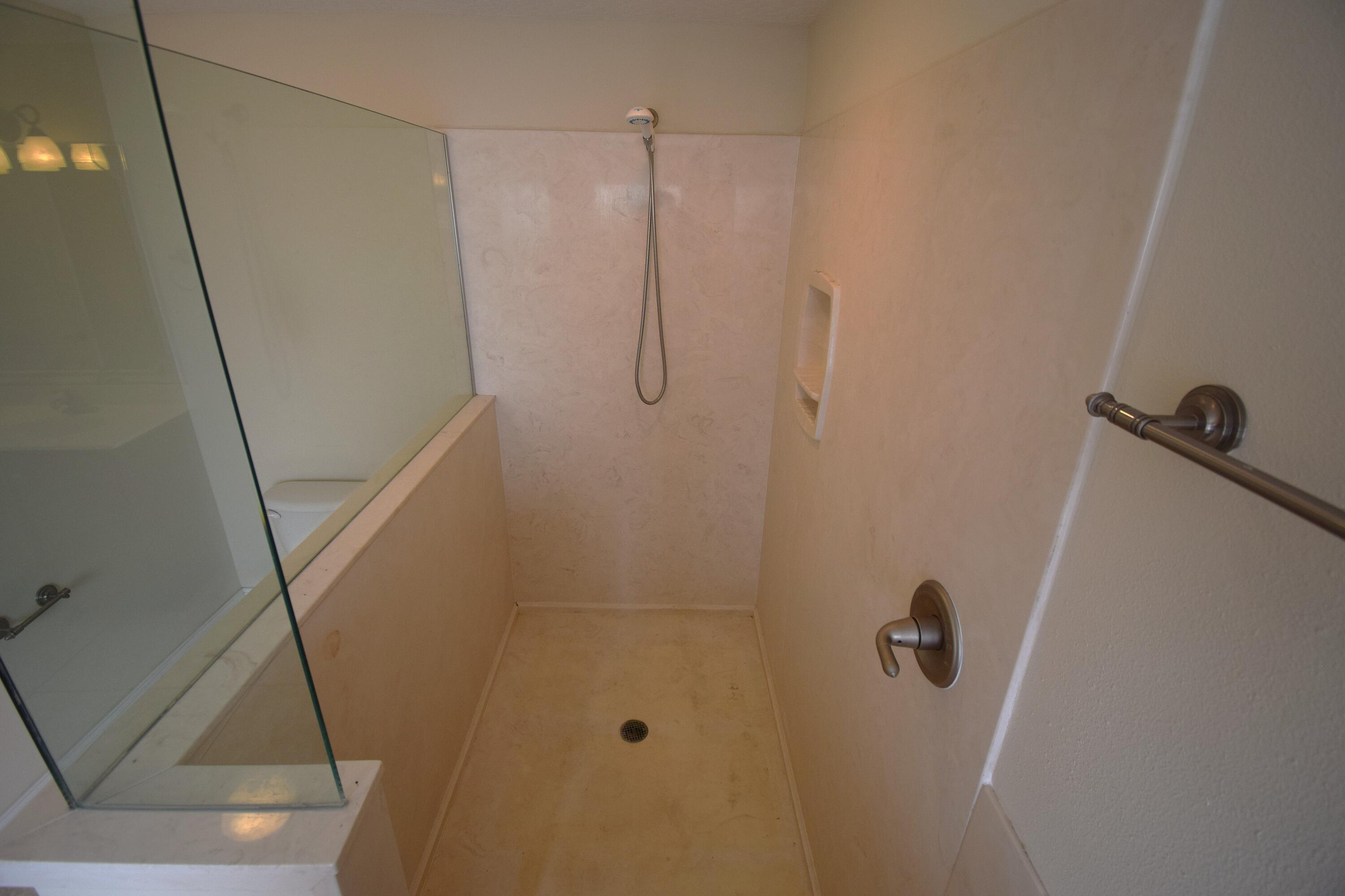 TRAILWOOD ESTATES - Residential