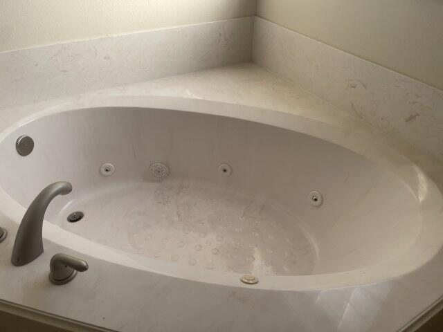 TRAILWOOD ESTATES - Residential