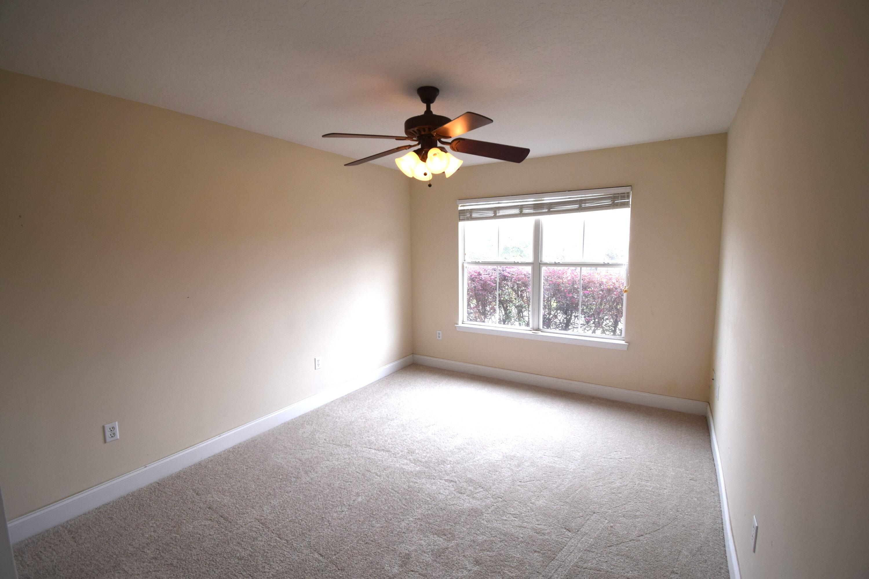 TRAILWOOD ESTATES - Residential