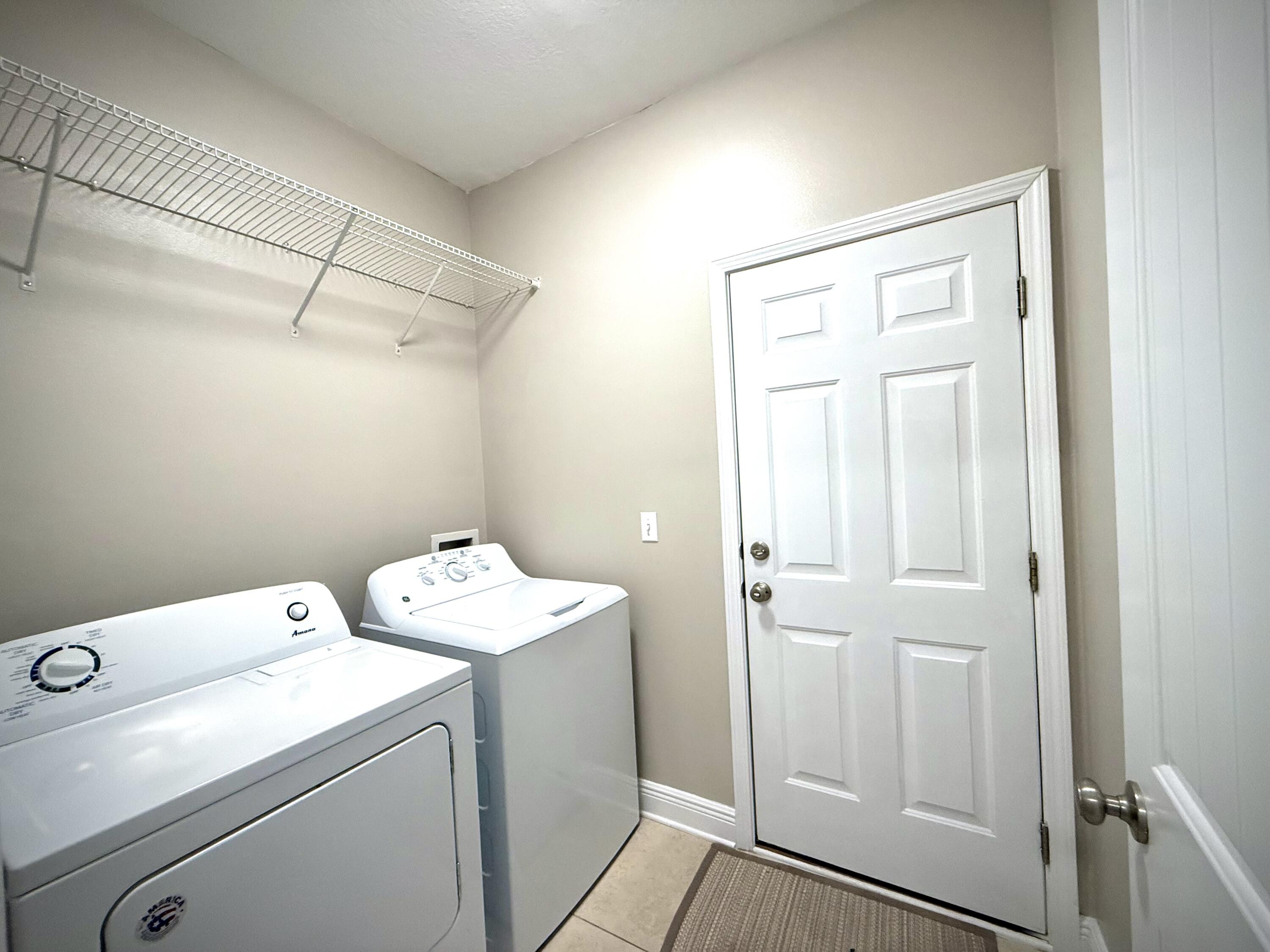 DRIFTWOOD ESTATES - Residential Lease