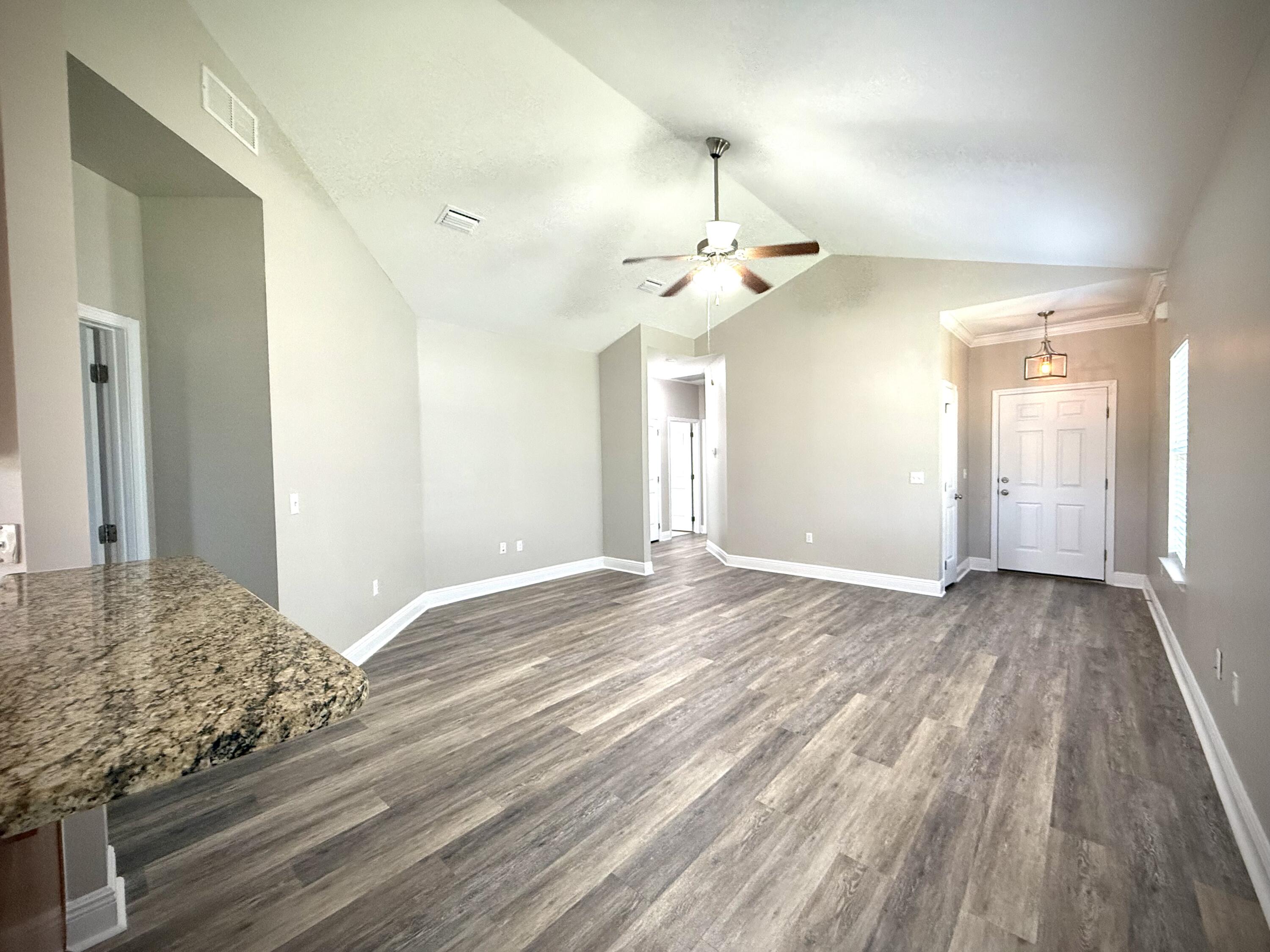 DRIFTWOOD ESTATES - Residential Lease