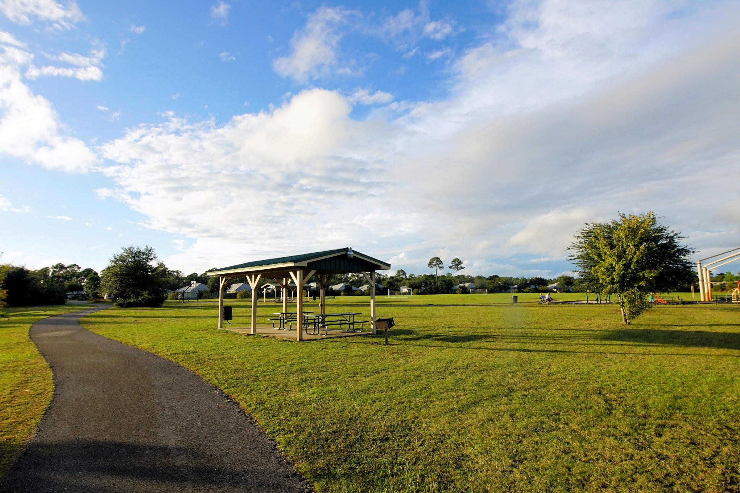 DRIFTWOOD ESTATES - Residential Lease