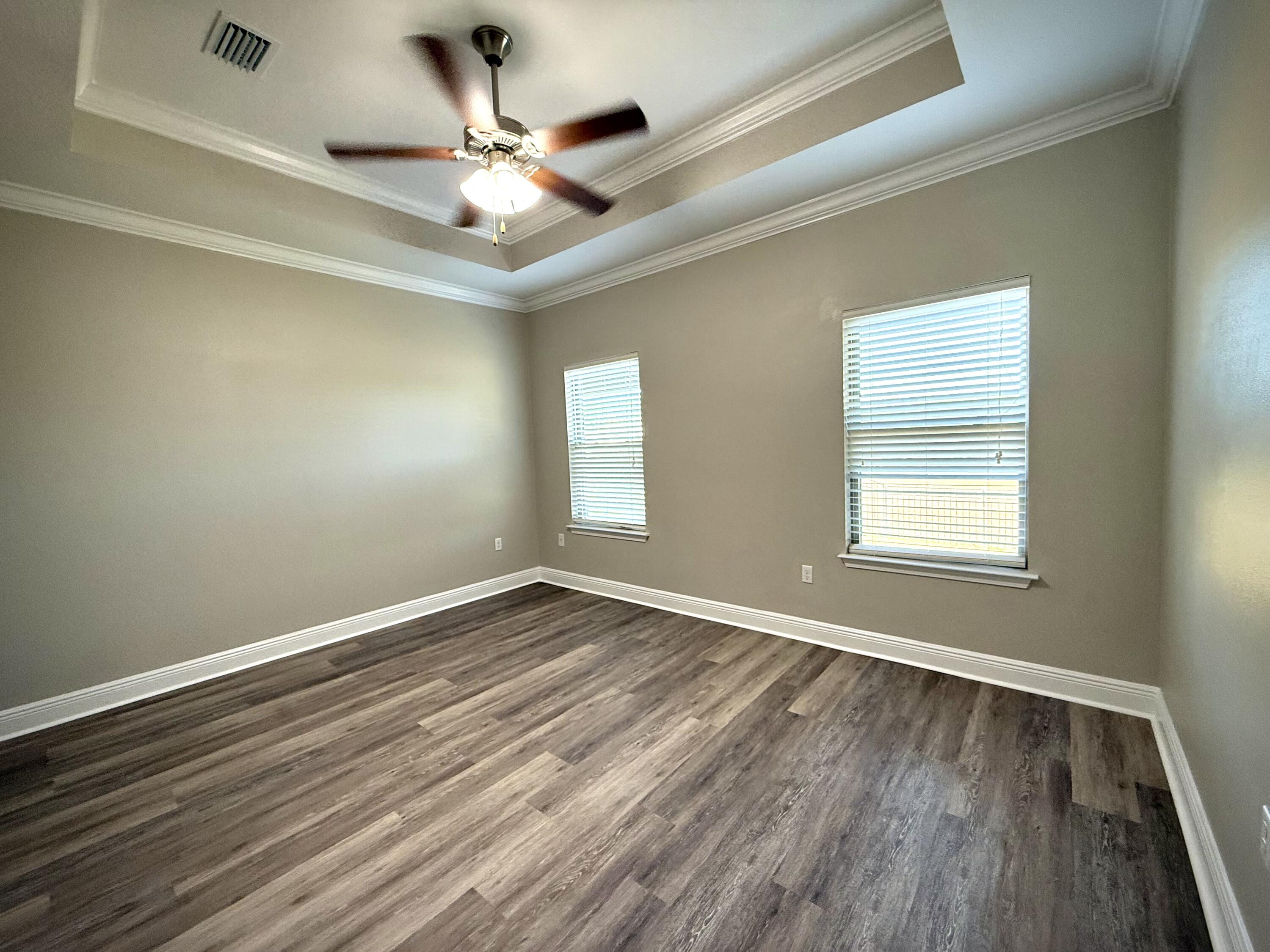 DRIFTWOOD ESTATES - Residential Lease