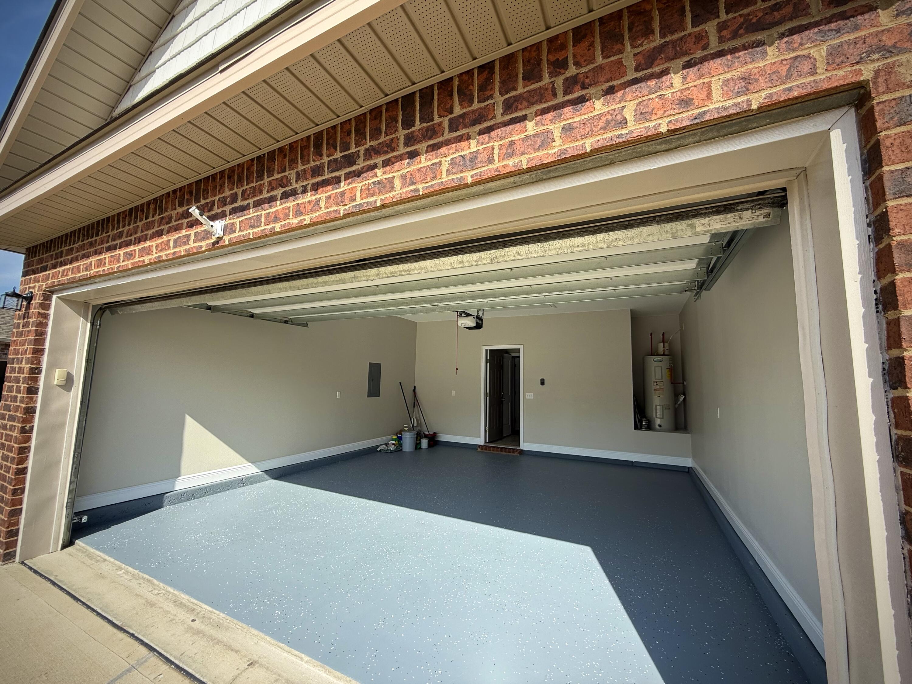 DRIFTWOOD ESTATES - Residential Lease