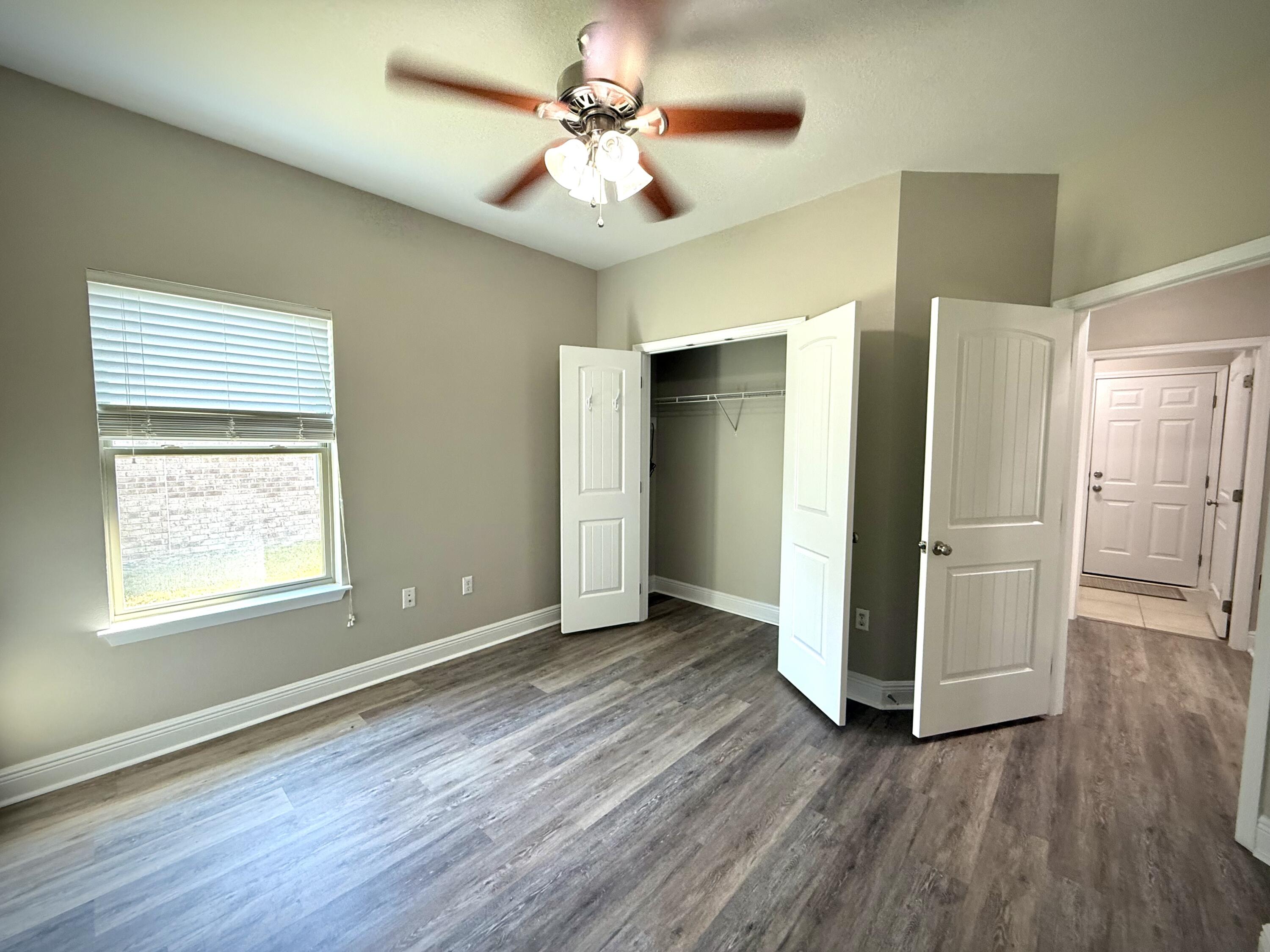 DRIFTWOOD ESTATES - Residential Lease