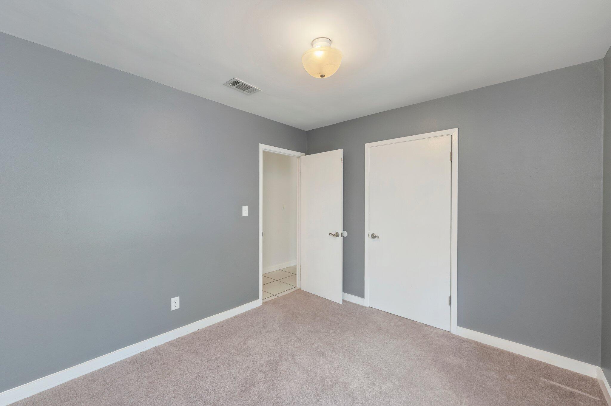 Metes and Bounds - Residential