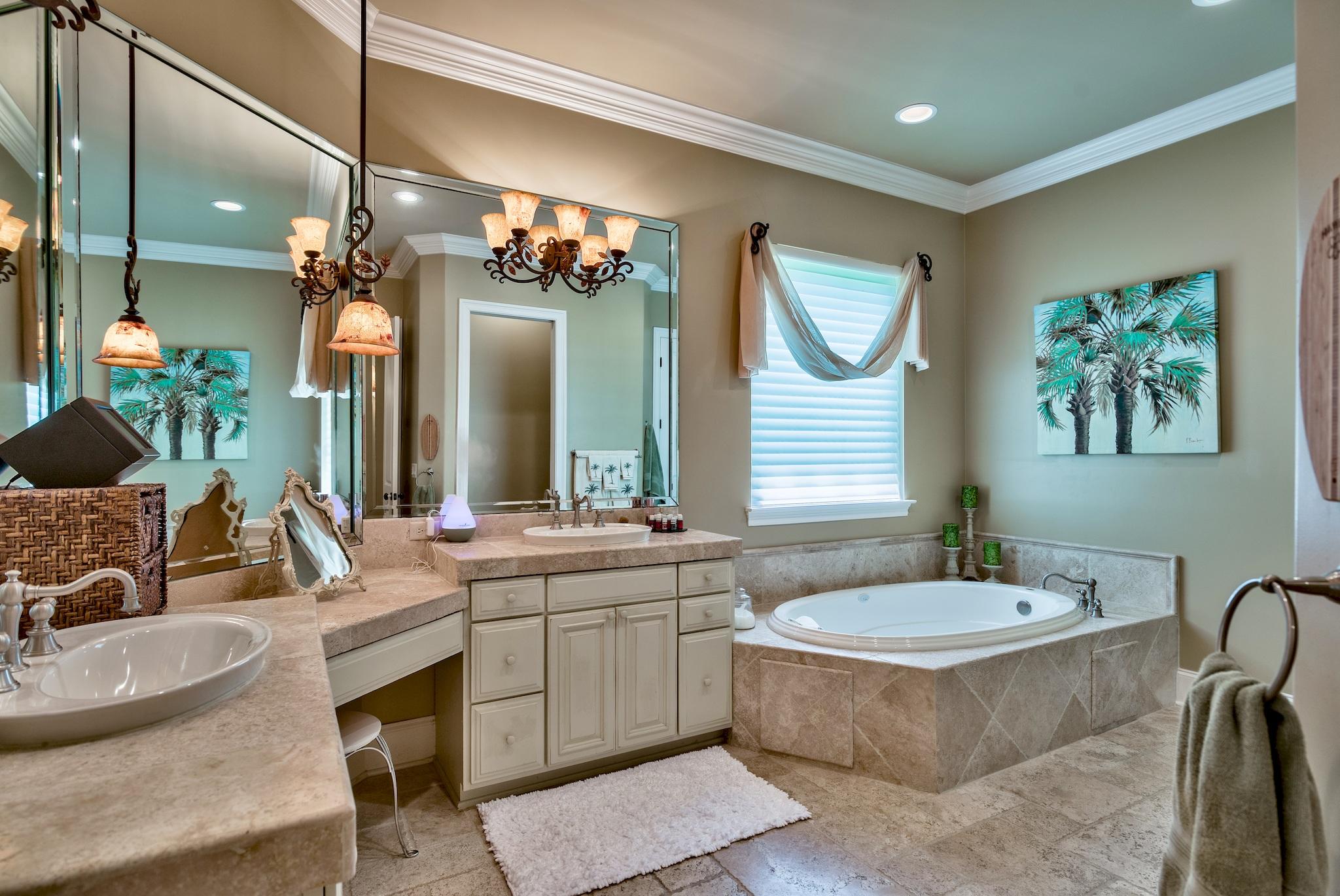 REGATTA BAY PH 1 - Residential