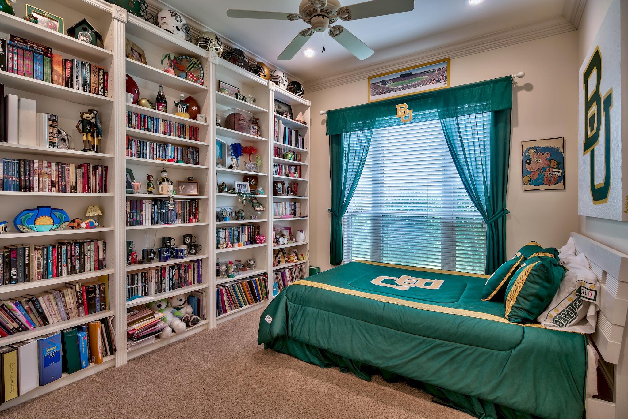 REGATTA BAY PH 1 - Residential