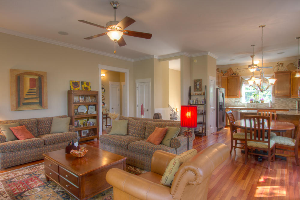 SEAGROVE VILLAGE 7TH ADD - Residential