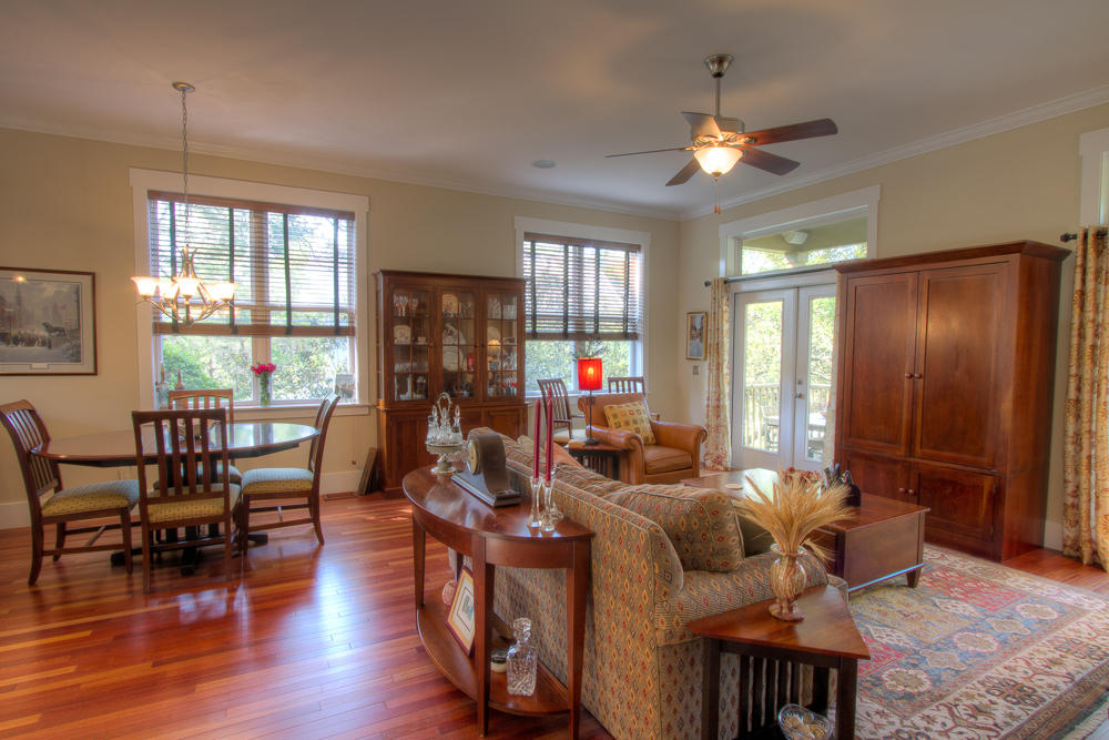 SEAGROVE VILLAGE 7TH ADD - Residential