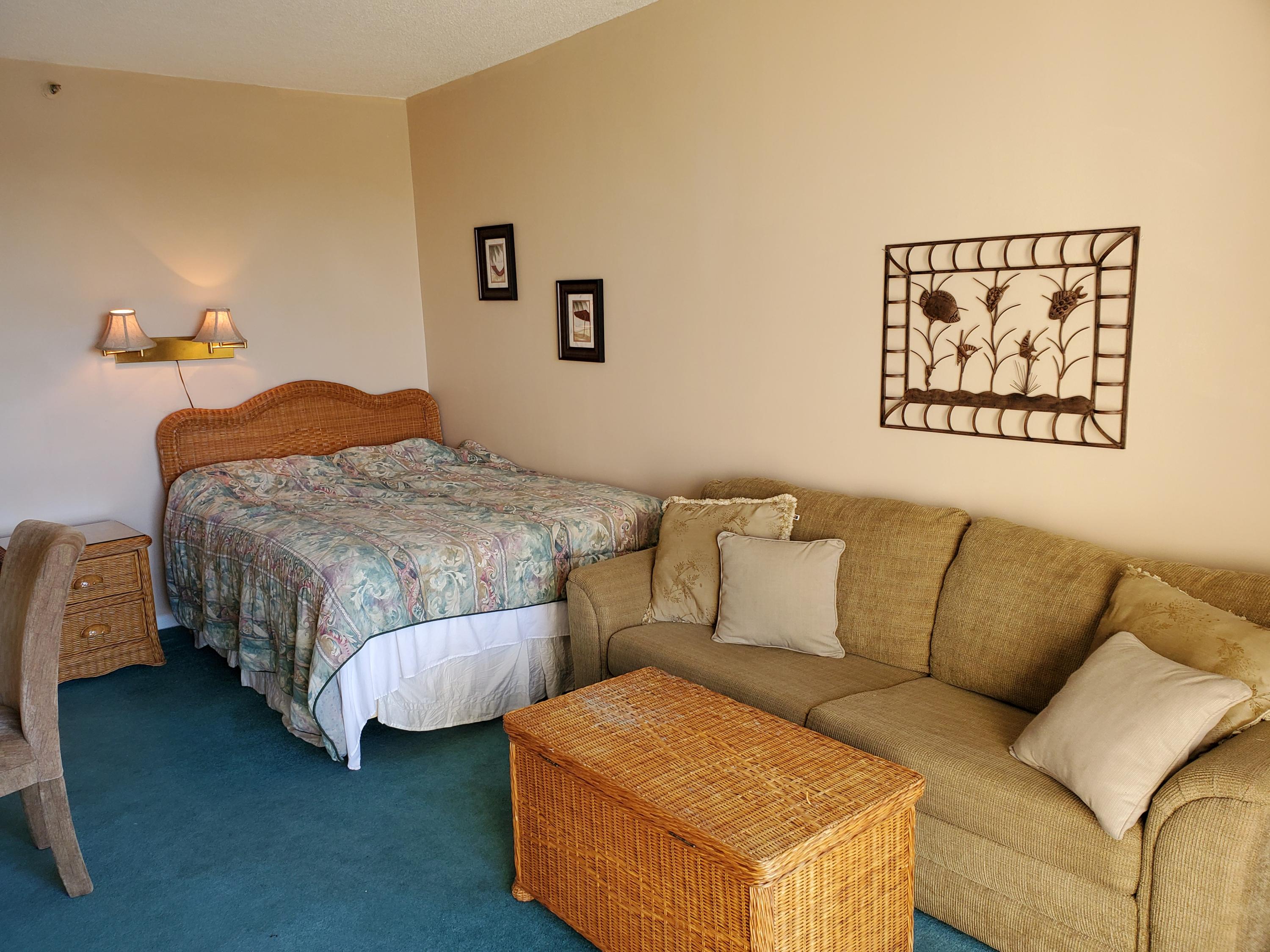 PIRATES BAY PH 1 - Residential