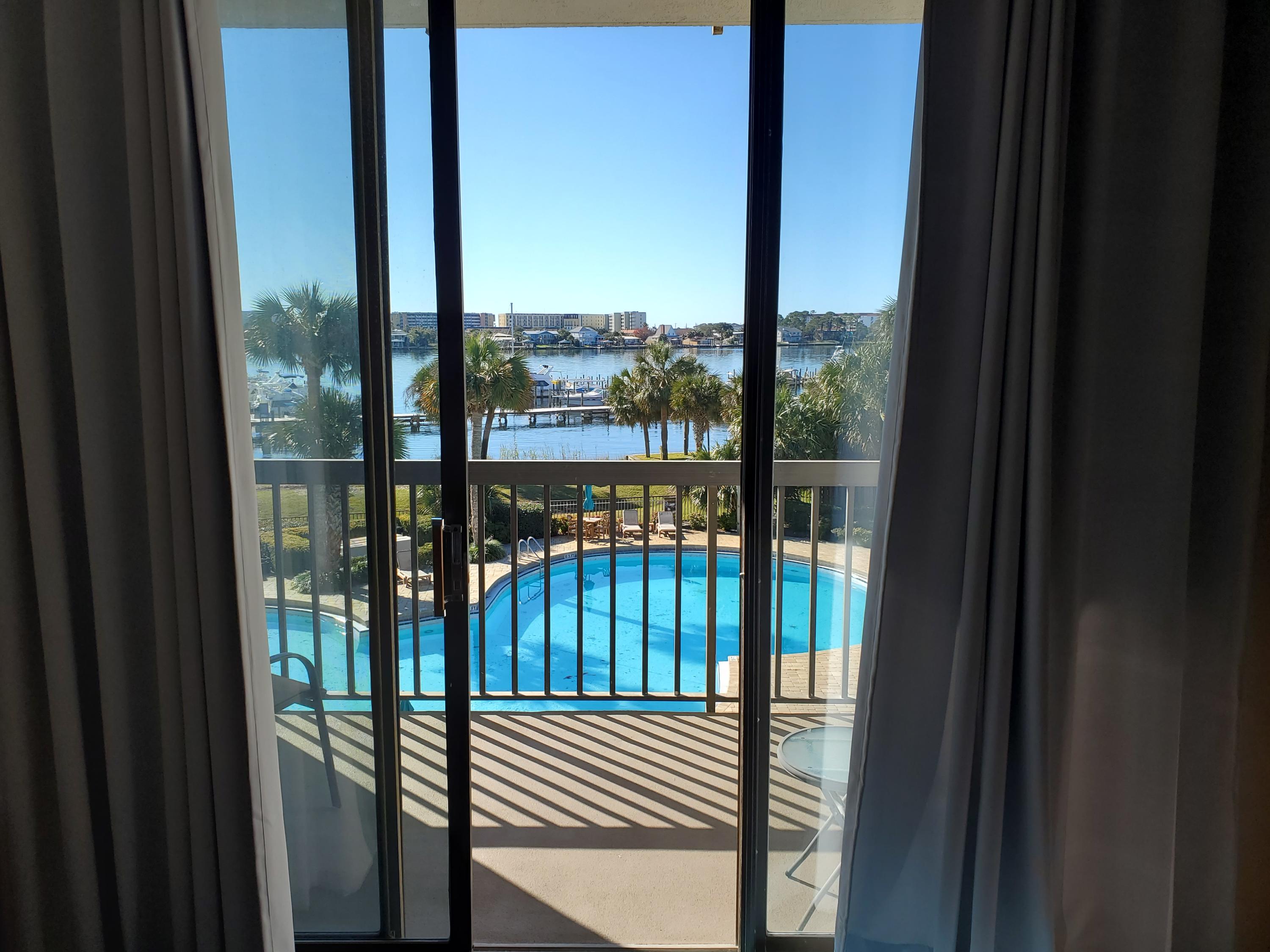 PIRATES BAY PH 1 - Residential