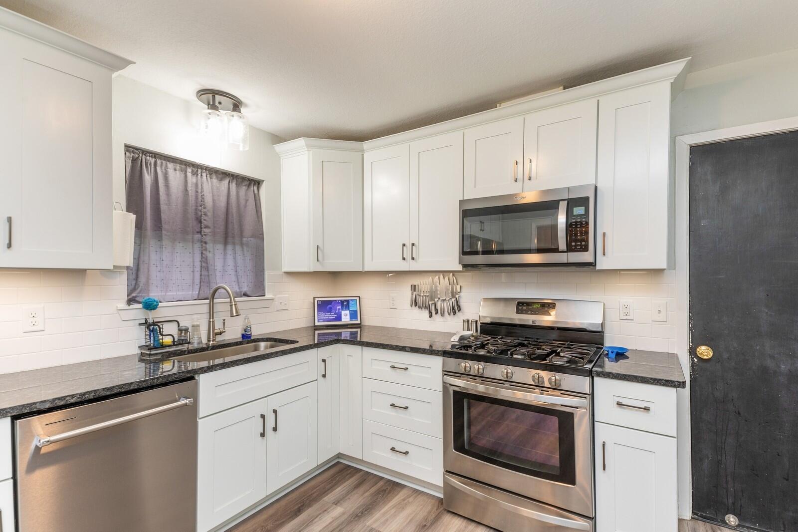 PALM ESTATES UNIT 2 - Residential