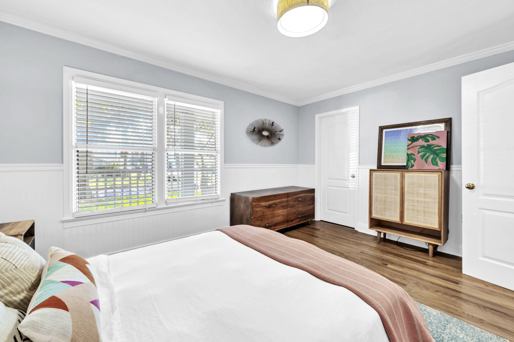 ELLIOTTS POINT - Residential