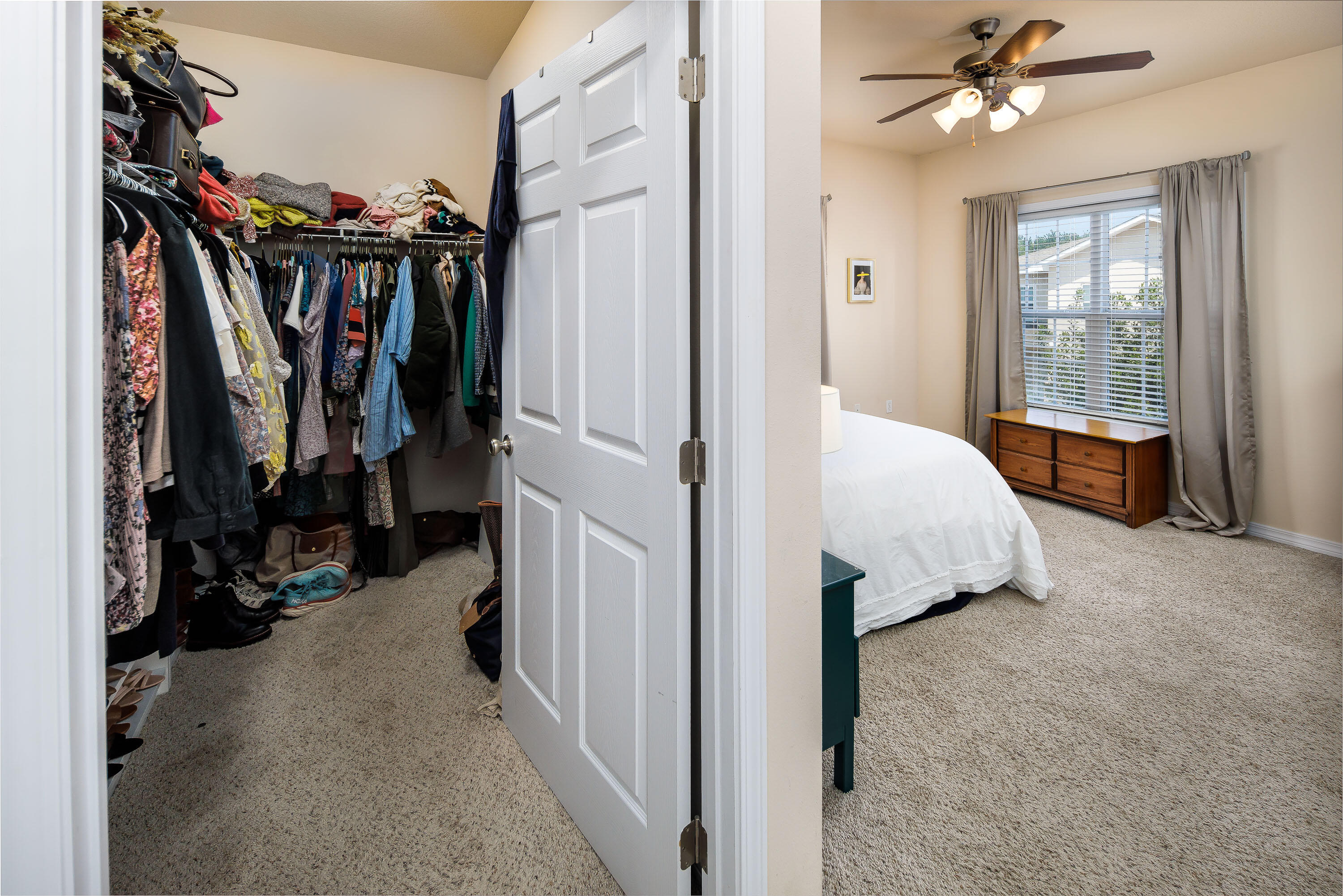 MERIDIAN SQUARE T/H - Residential